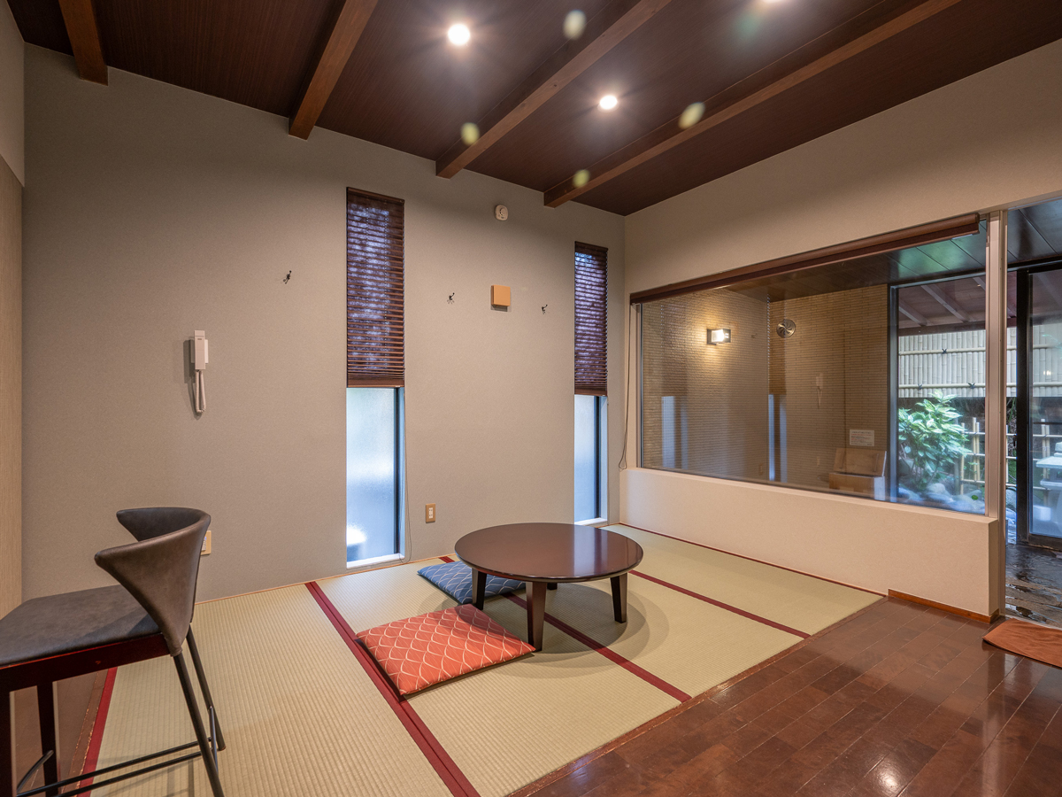 【2階建て離れ】秋桜・鈴蘭・菖蒲･･･1階7帖（3棟共通）※写真は鈴蘭