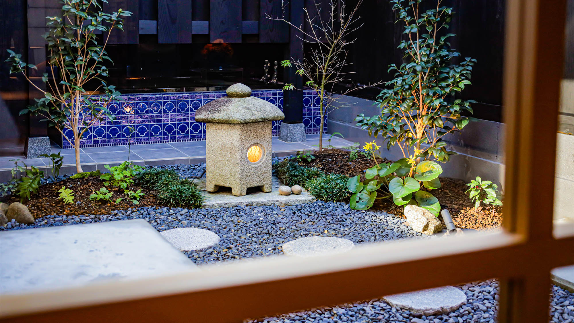 ・【坪庭】心安らぐ静寂が心を和ませます