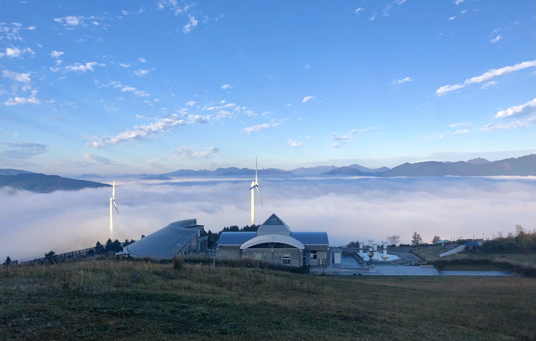 【秋冬SALE】【夕食付】おてがるBBQで自然満喫！雲の上のアウトドアステイ≪〜5名用≫