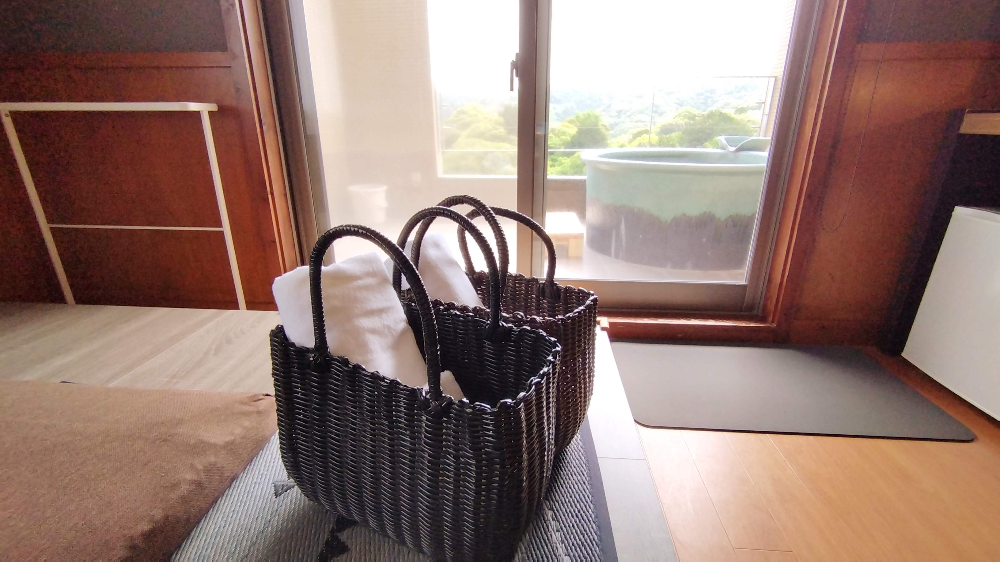 貸切露天風呂用　温泉カゴ