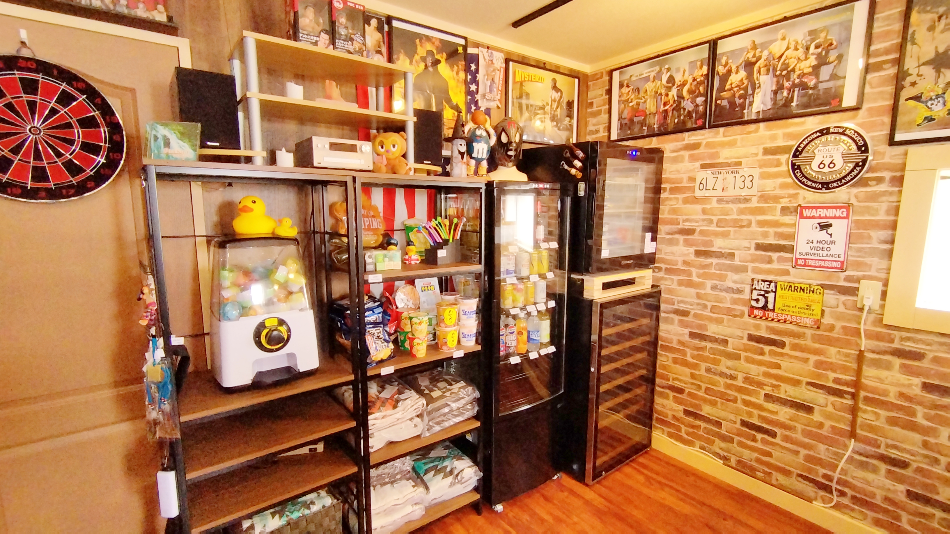 ★　TEXAS  BRONCO　★【　フロント・ショップ・ラウンジ　】　８：００～２２：００