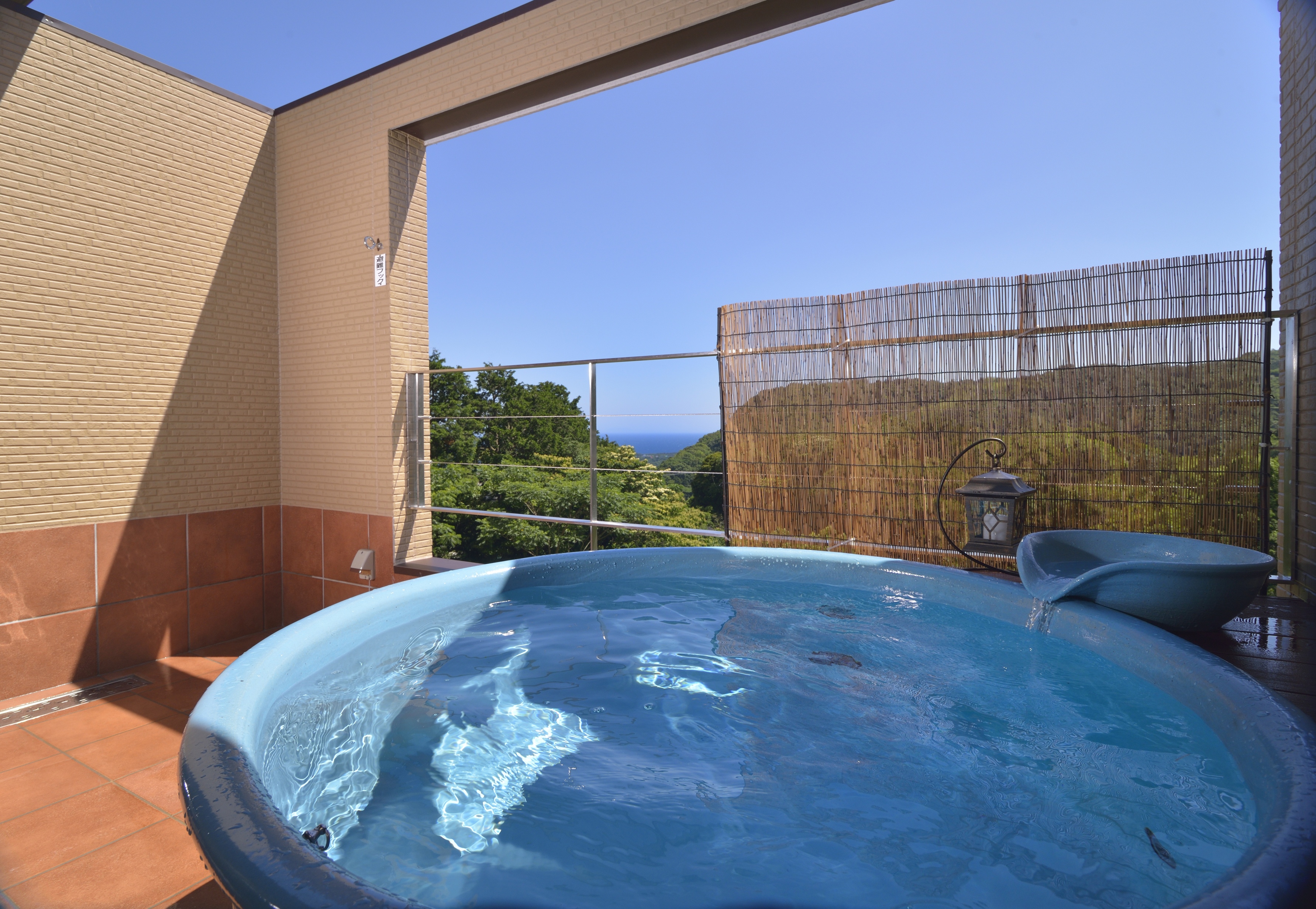 【客室露天風呂】客室２０３　スタンダードルーム