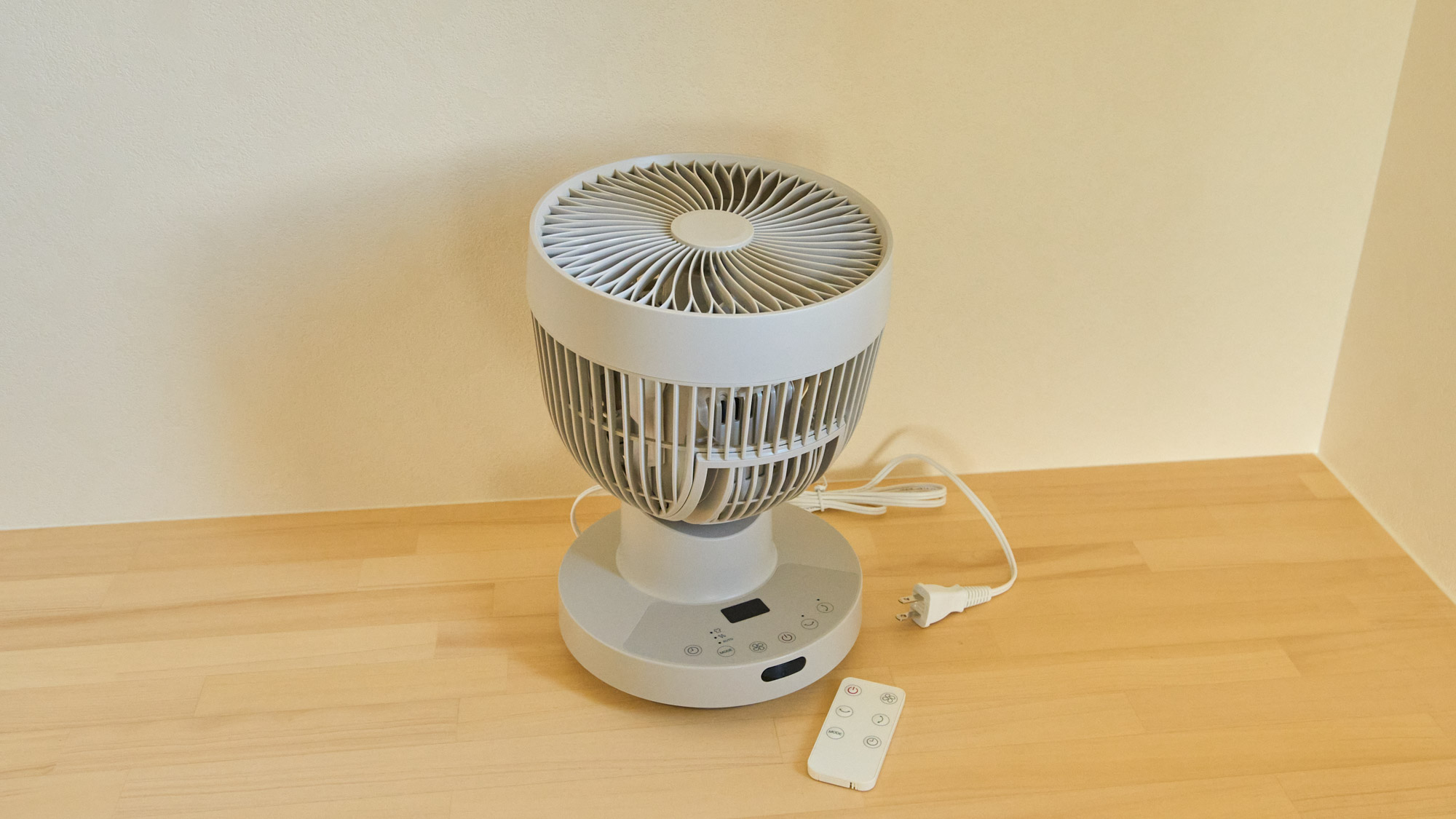 部屋備品：サーキュレーター