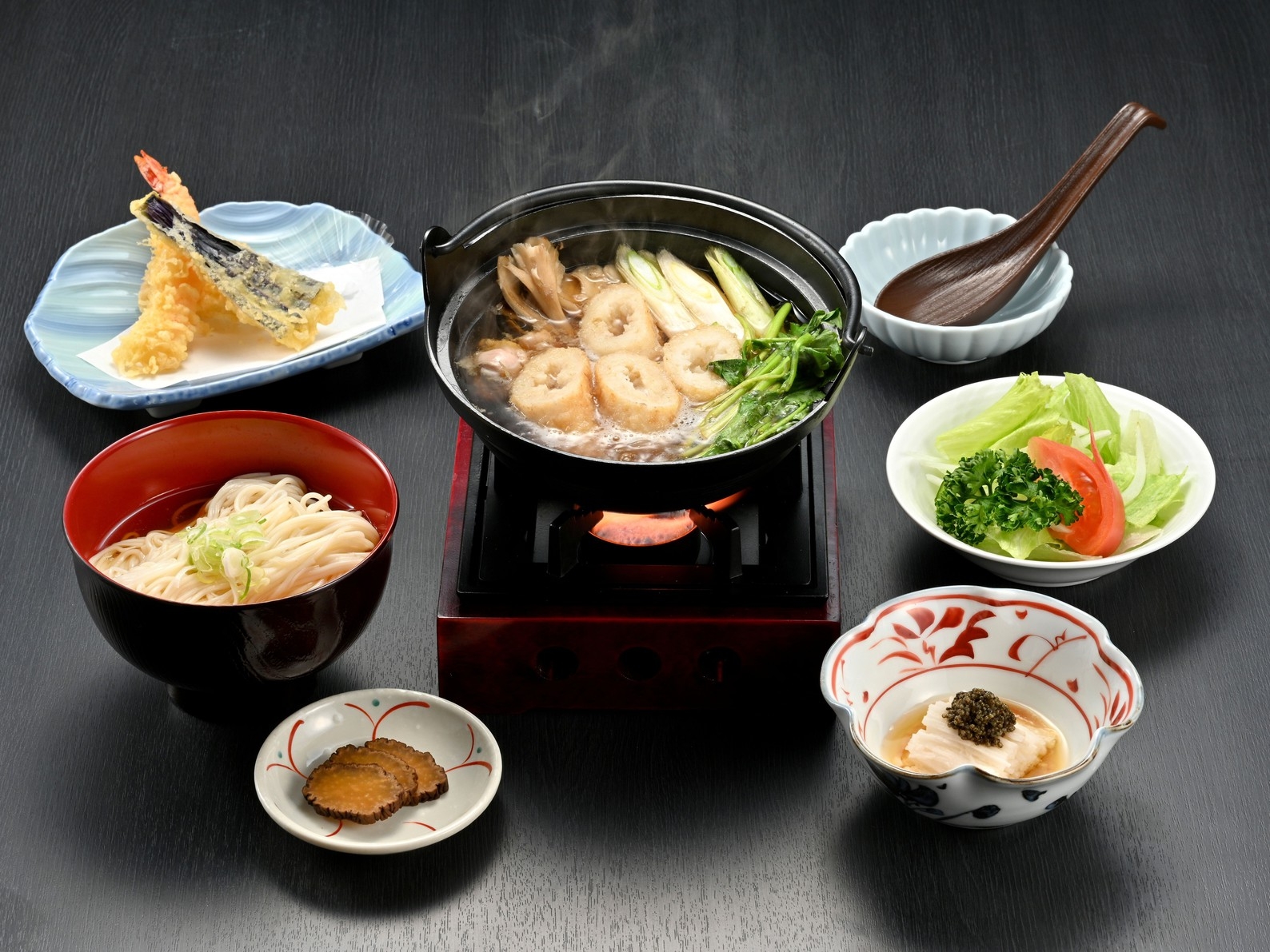 【一泊二食付きプラン】あきたこまち新米のきりたんぽ鍋であったか気分＊ツイン＊