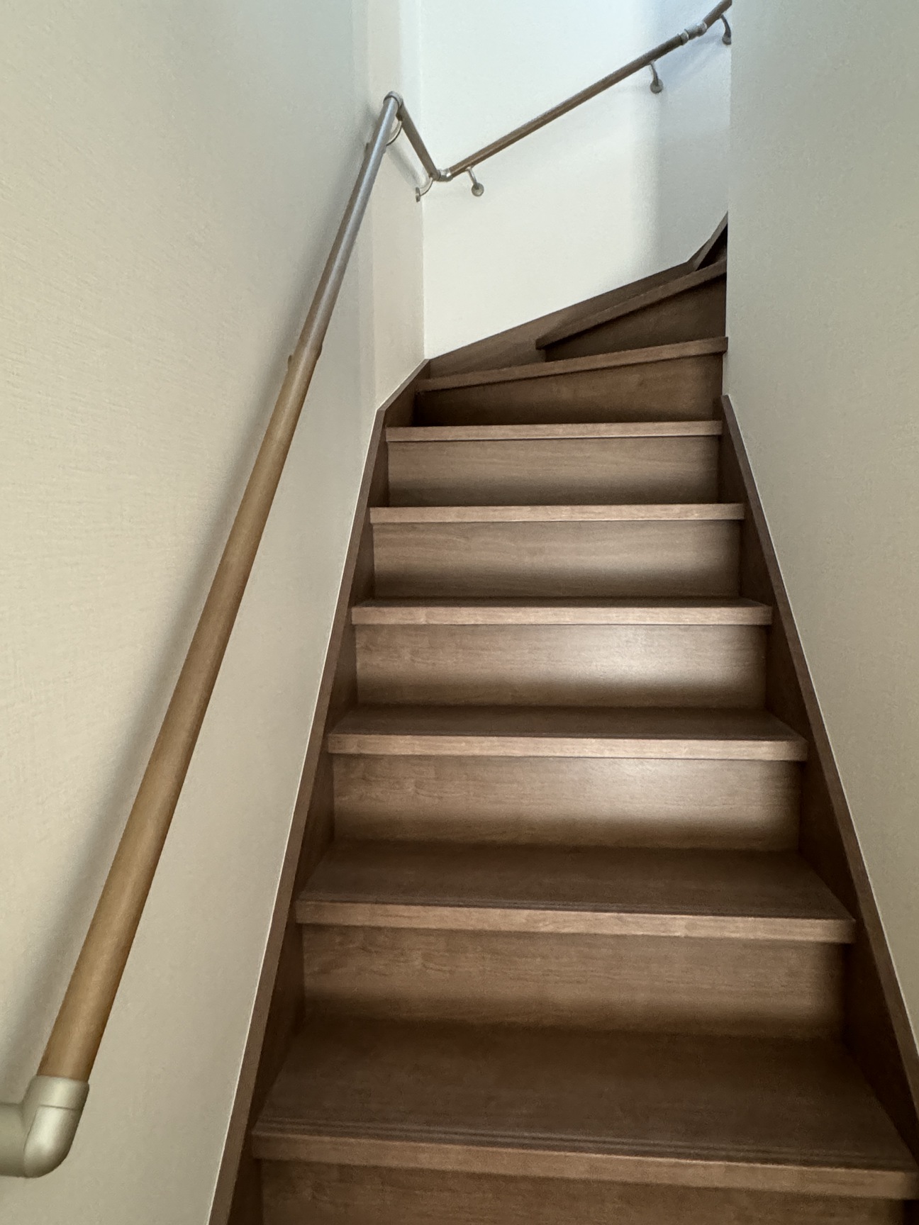 【一人旅応援】新築格安素泊まりプラン☆トイレ・シャワー共同☆自炊可☆コンビニ徒歩１分☆水沢駅徒歩５分