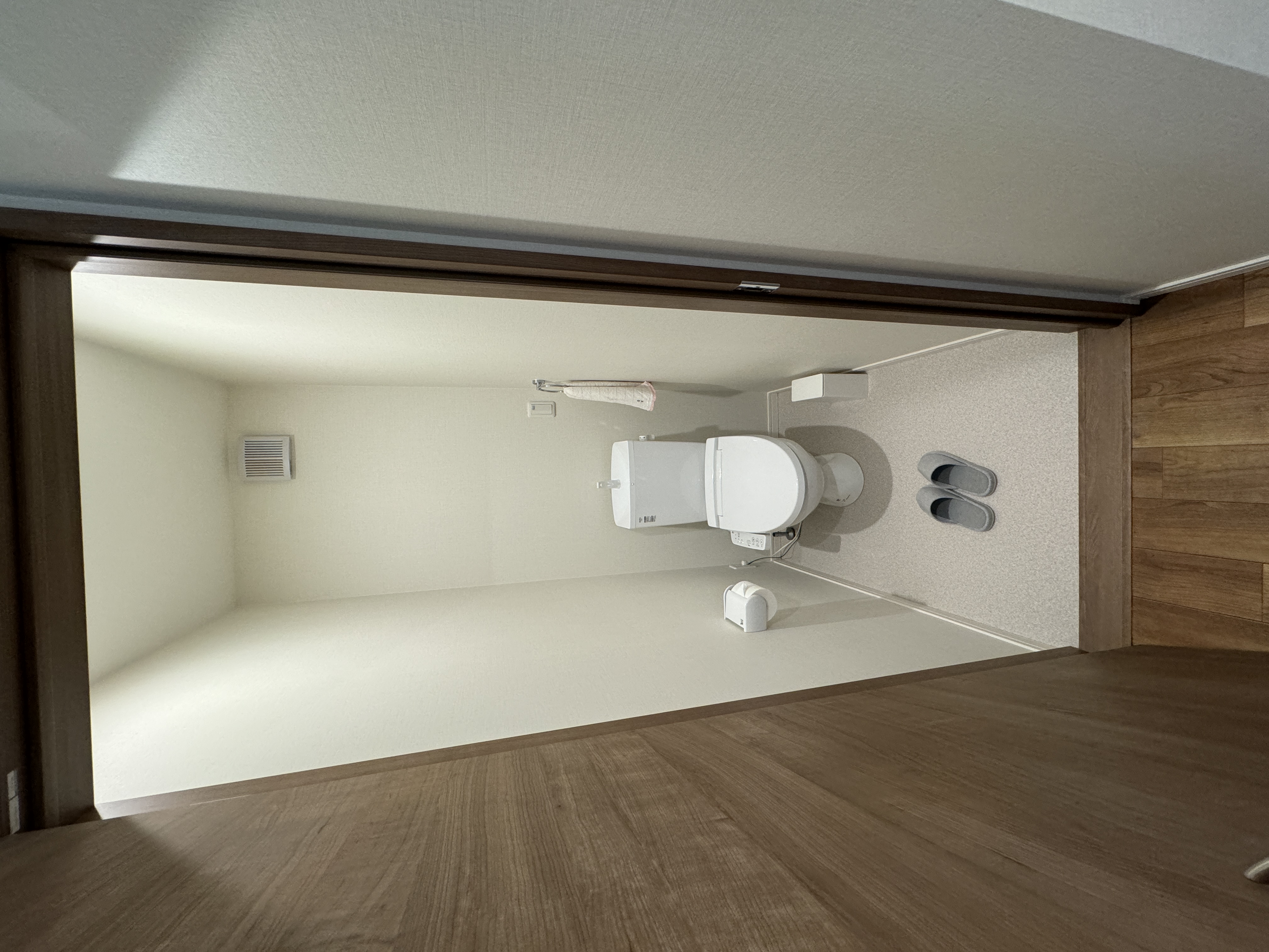 ウォッシュレット付きのトイレが２つあります。