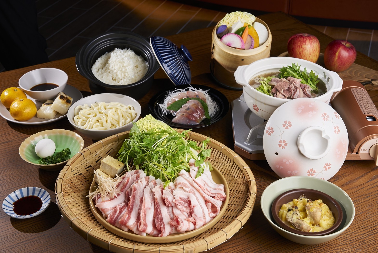 【2食付／星鍋の夕べ】〜龍泉洞黒豚と宙の宴〜星空の下、心も身体もほぐれる鍋時間