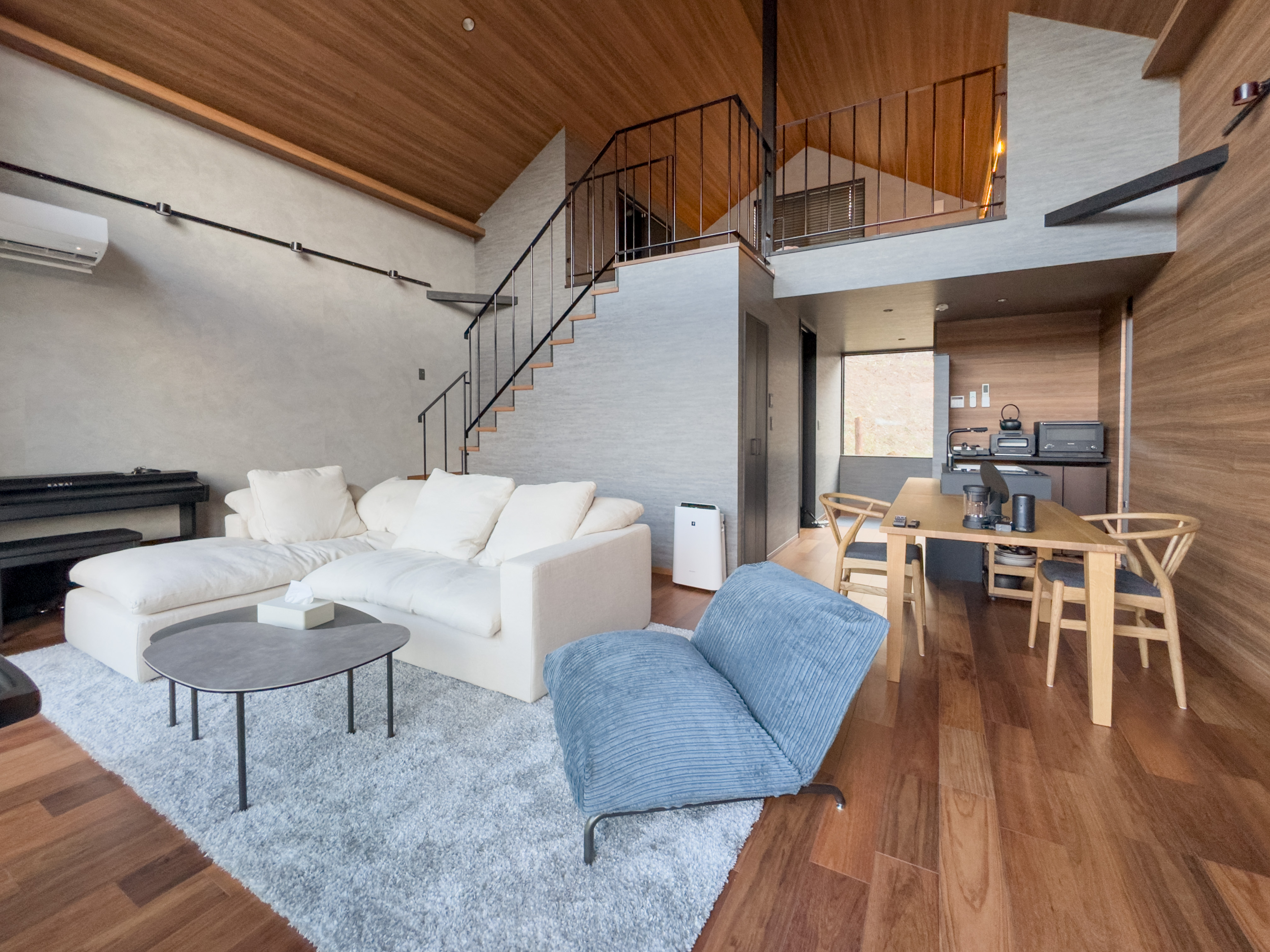 THE MOMENT・室内イメージ