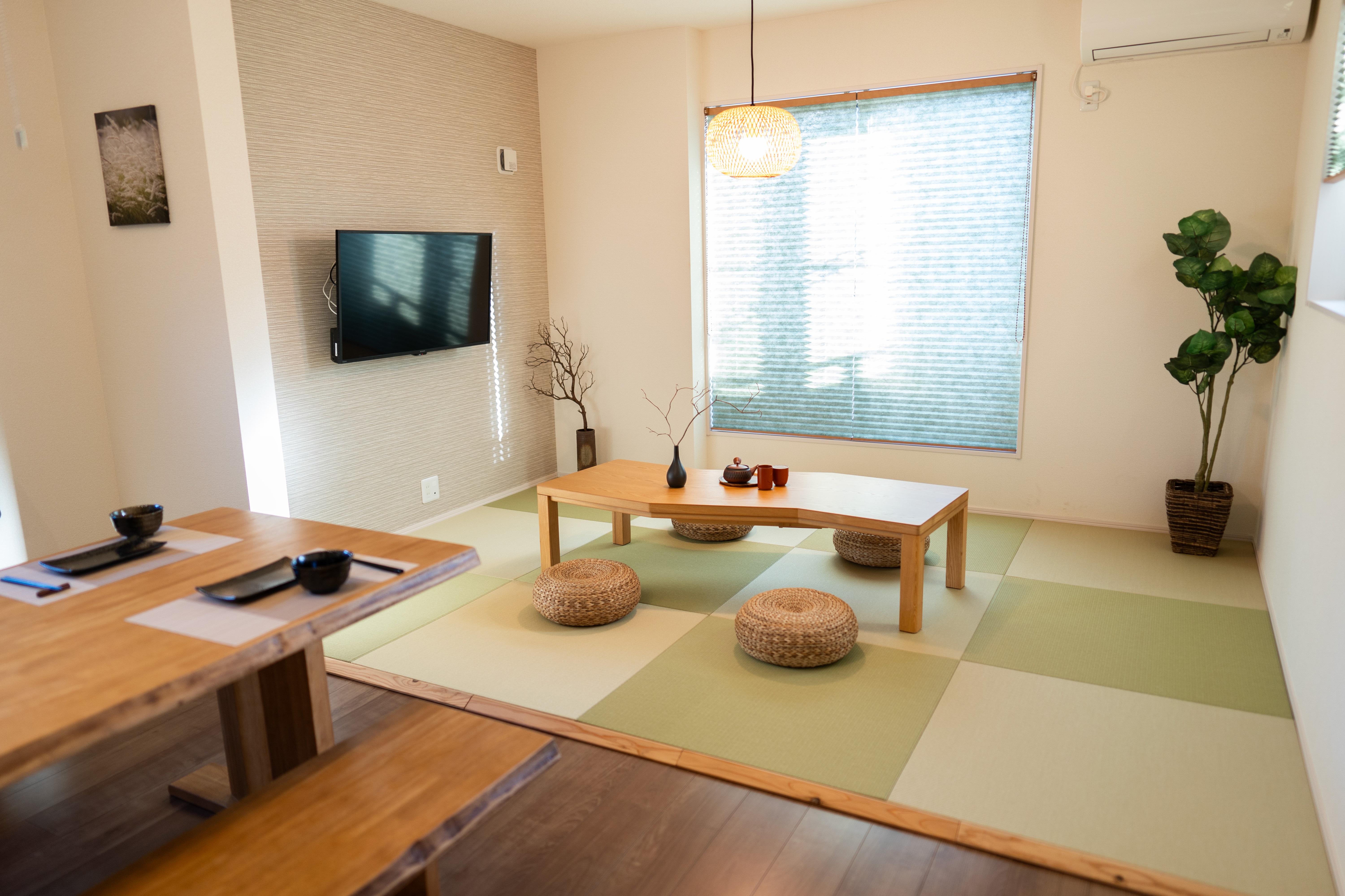 和モダンリビング（畳スペース）
