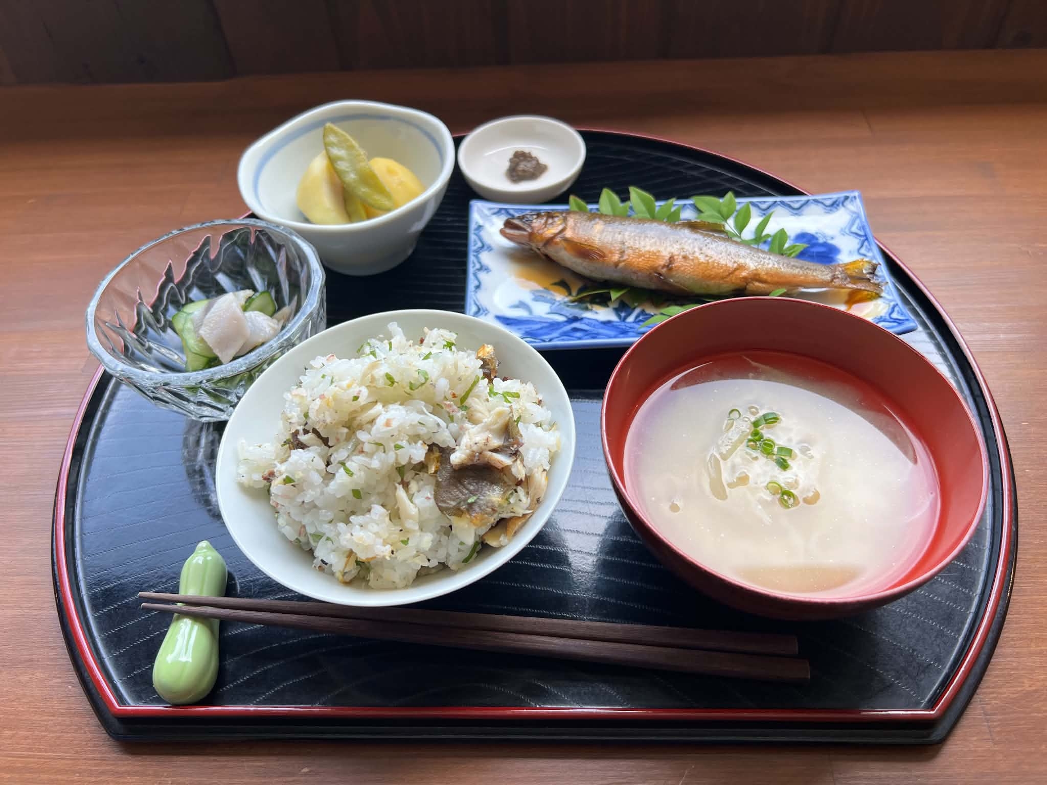 【鮎づくしの夕食付！】大自然× テントサウナ× 宿泊に清流「安田川」自慢の天然鮎づくし