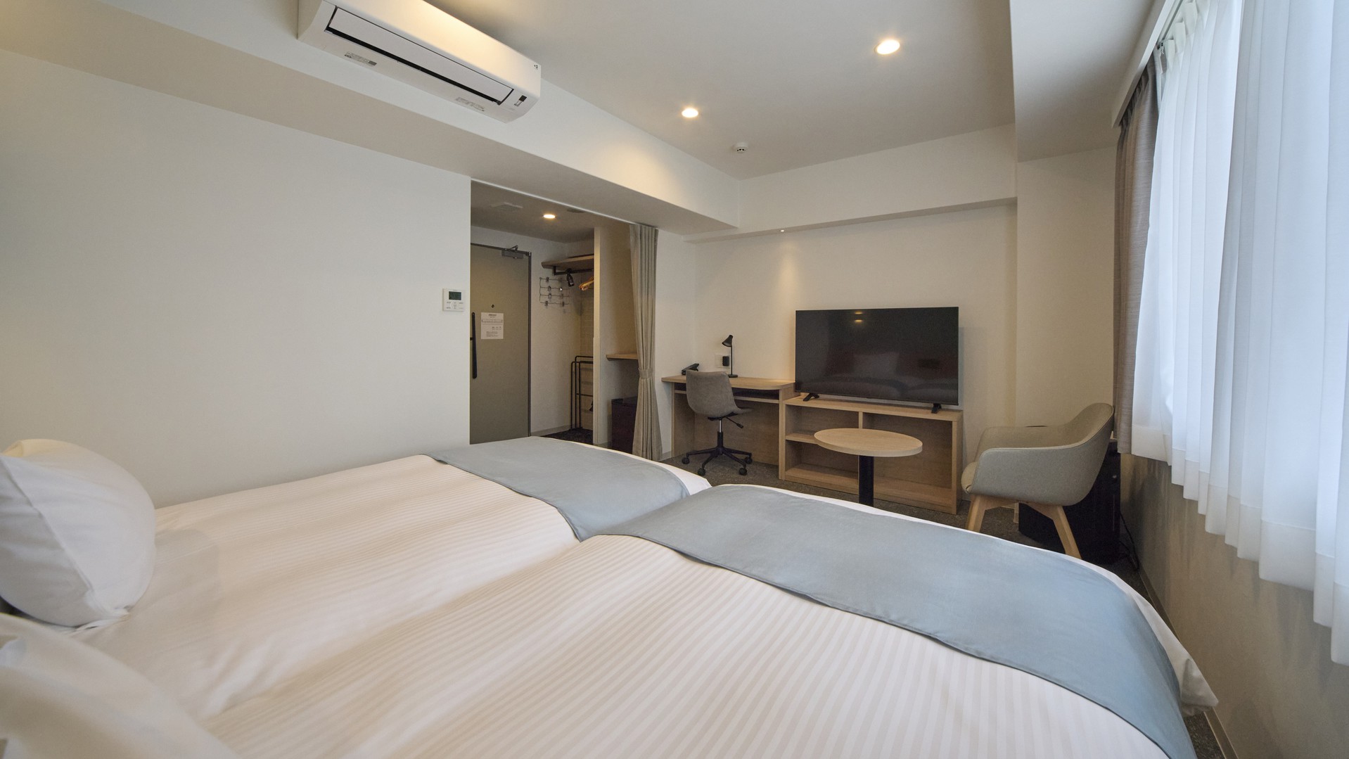 ◇禁煙◇ツインルーム|20㎡|シモンズ製ベッド幅120㎝×2台