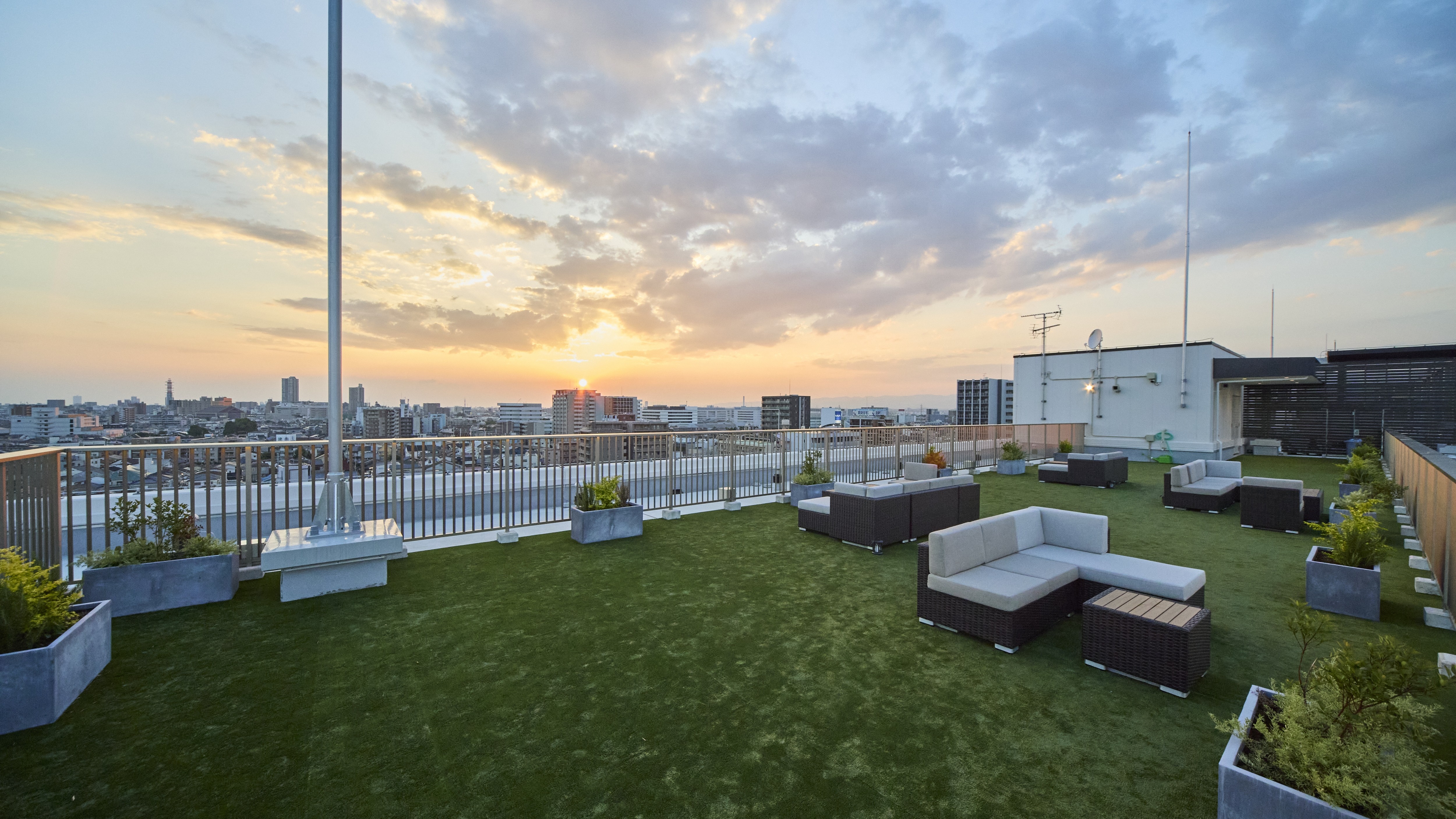 ルーフトップテラス【夕日】