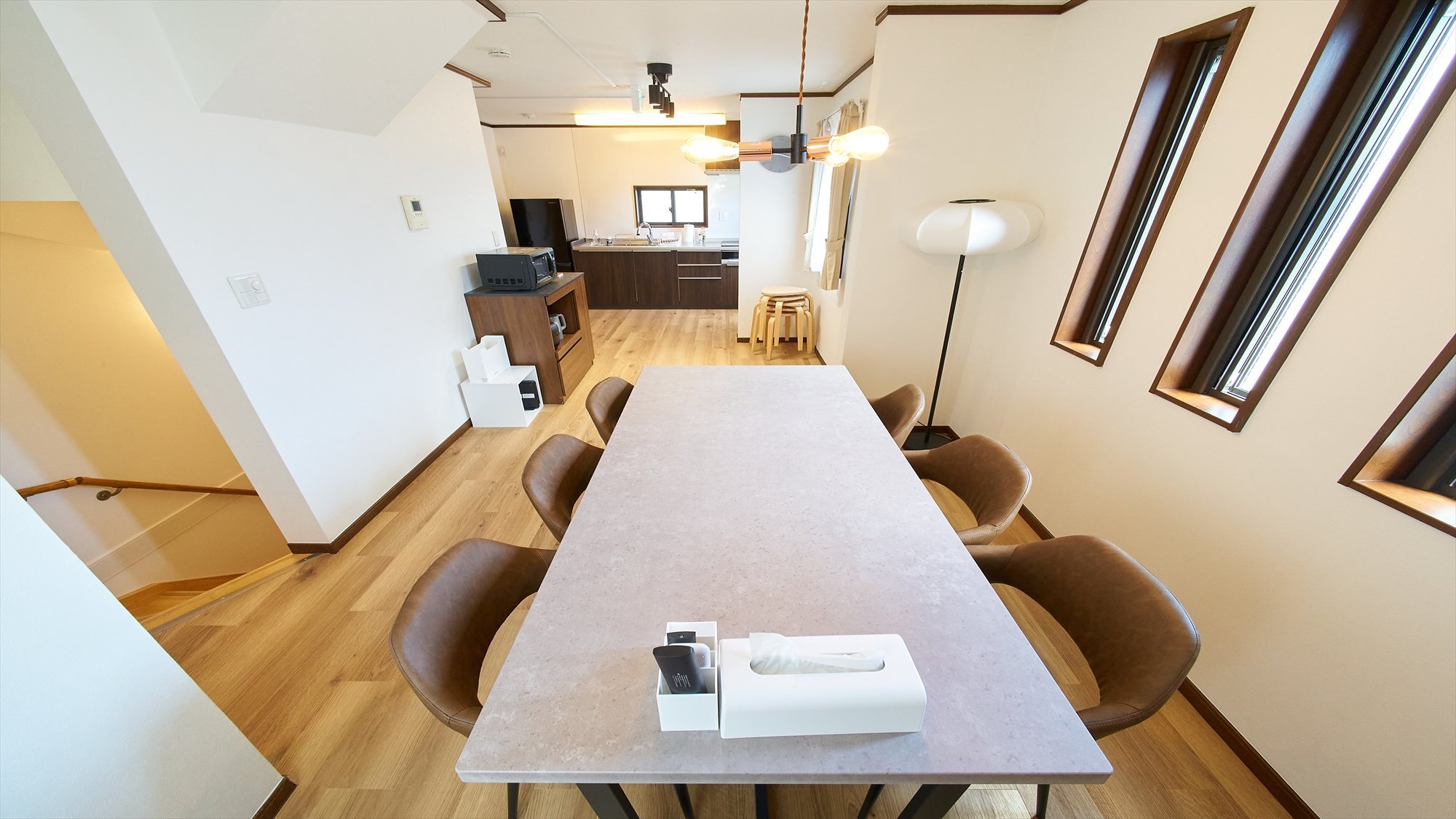 【素泊まり】3階建て4BR｜駅徒歩7分＆成田空港1h｜家族・グループ旅行に最適！