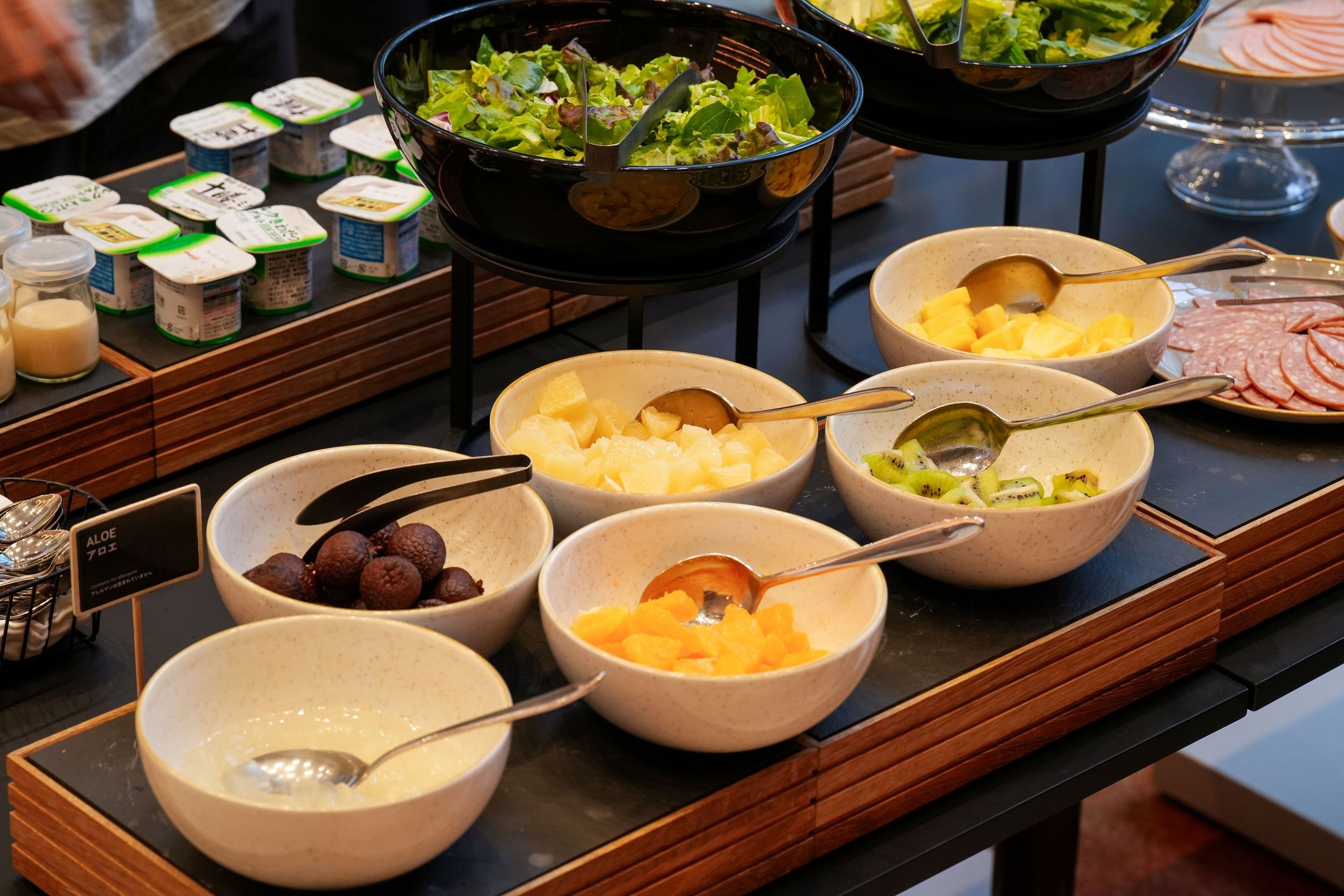 【スタンダード/朝食付】話題の塩パンで最高の朝を！ロボットがお出迎えする近未来・カジュアルステイ