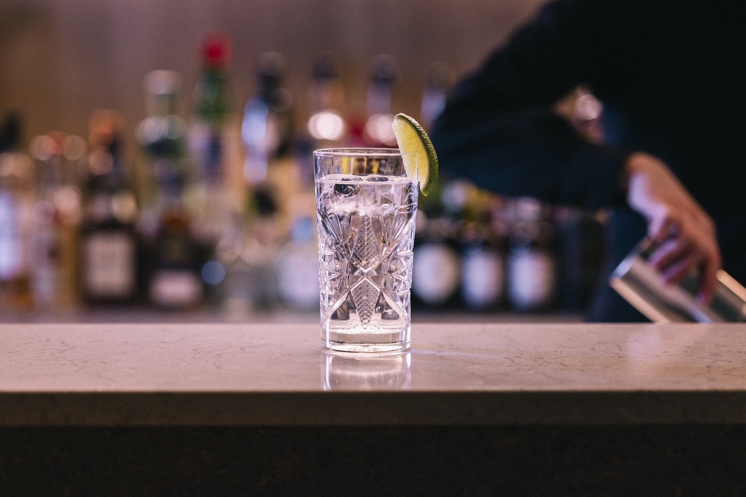 シグネチャー エクスペリエンス ステイ 【銀座バーガー＆ドリンク付き1周年記念プラン】