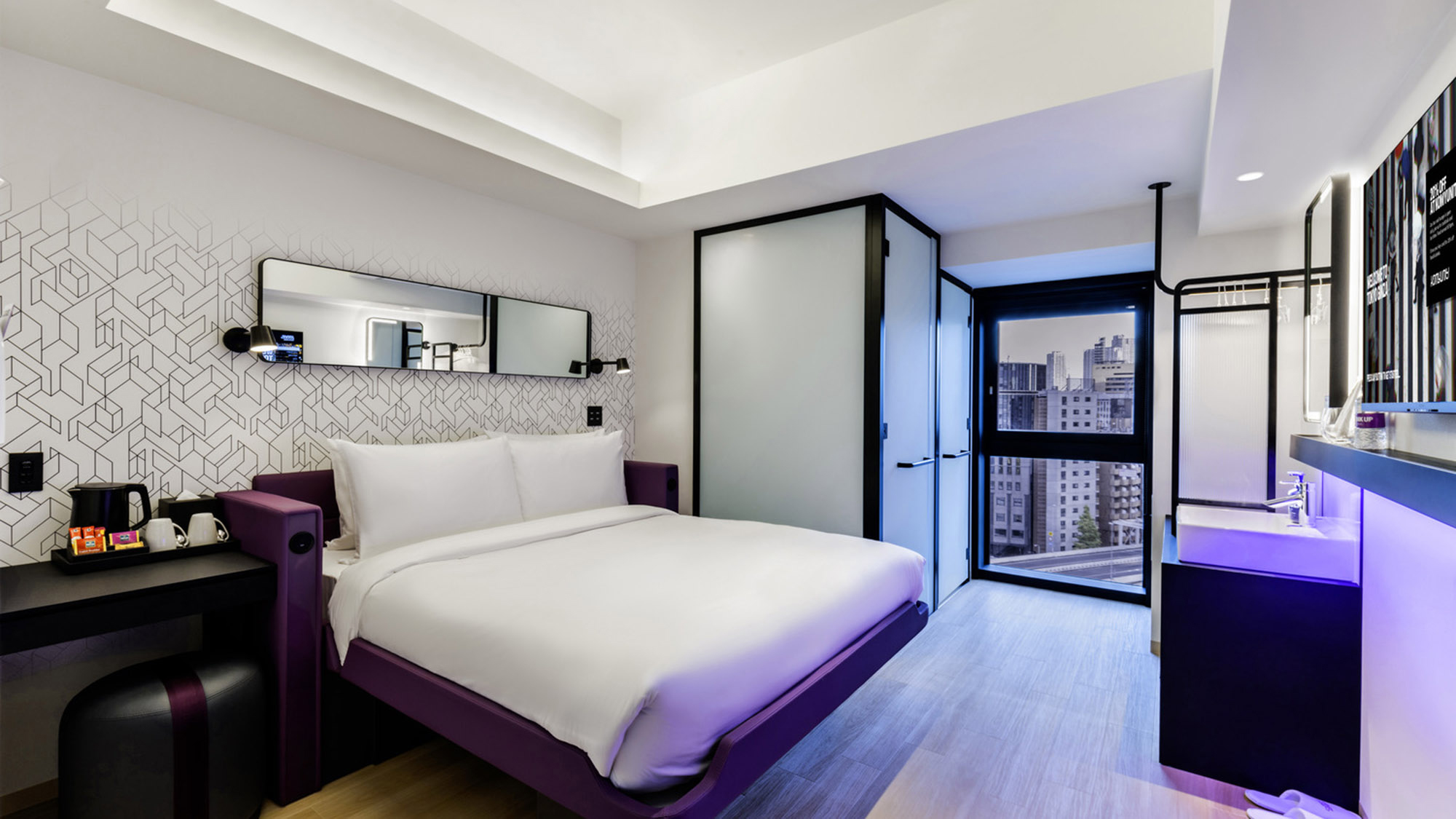 【プレミアムプラス】上層階または建物前方に位置し、銀座の景色が楽しめる開放的なお部屋です。