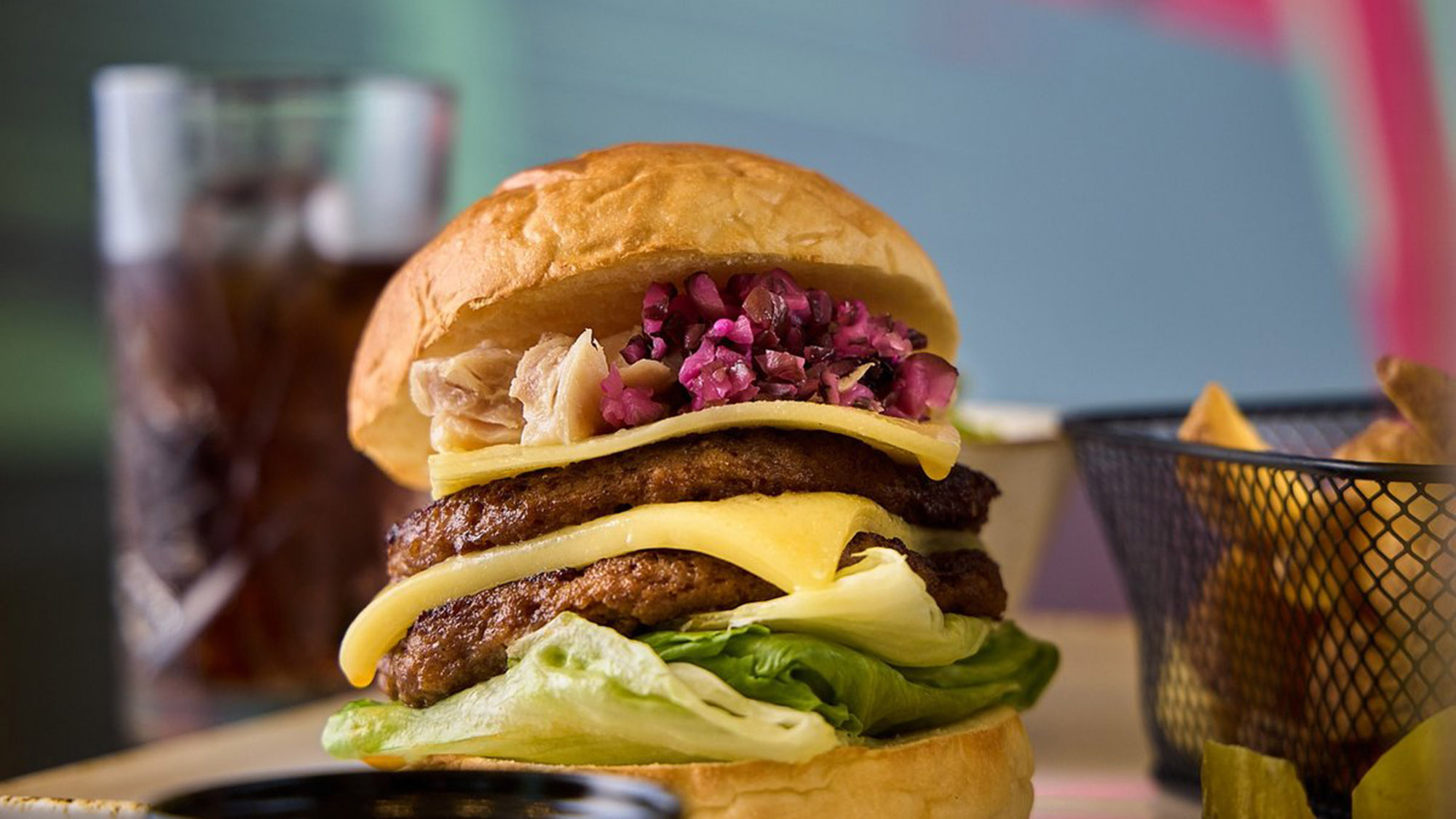 銀座ダブルチーズバーガー フレンチフライを添えて