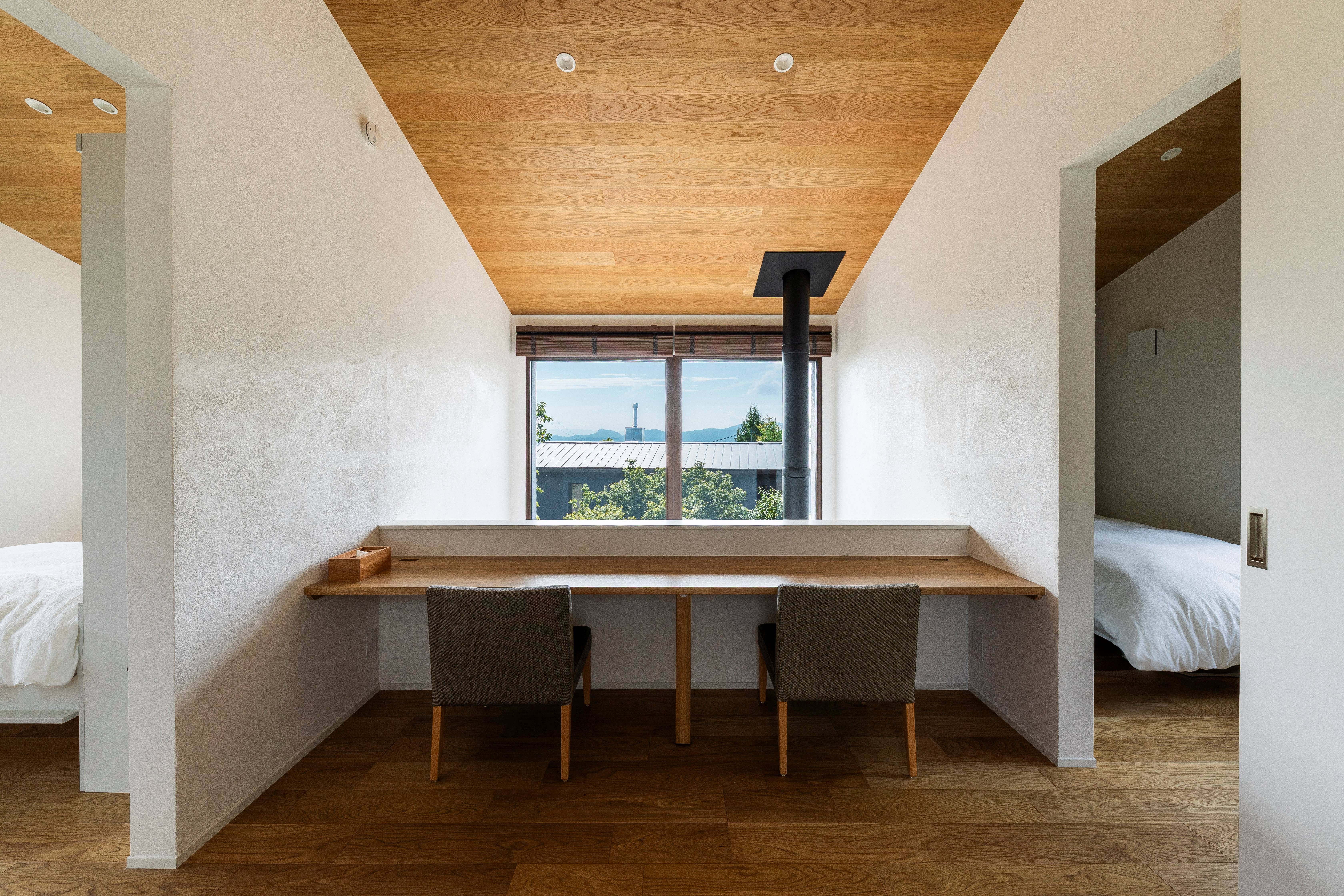 D棟2階カウンター