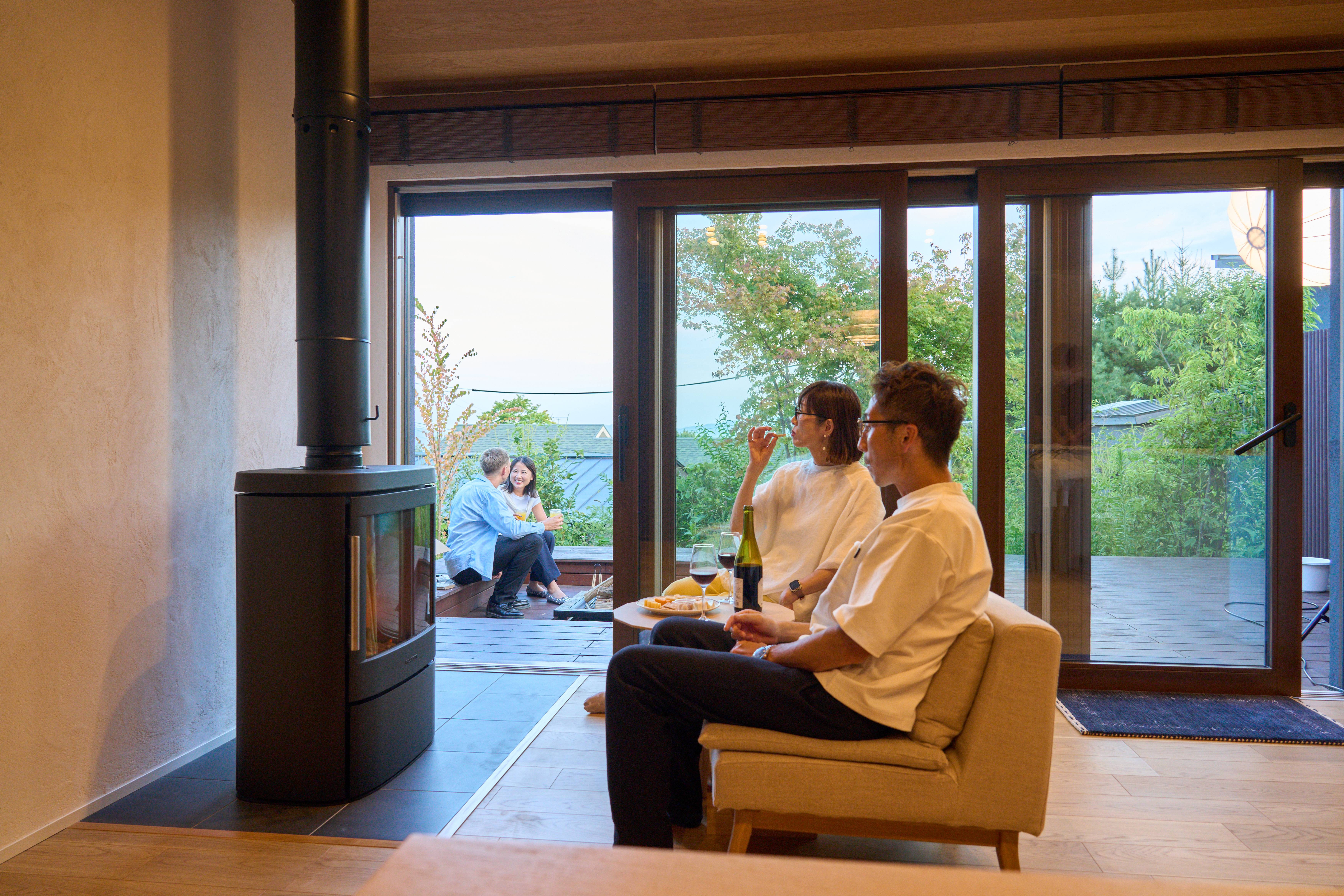 G棟リビングとテラス