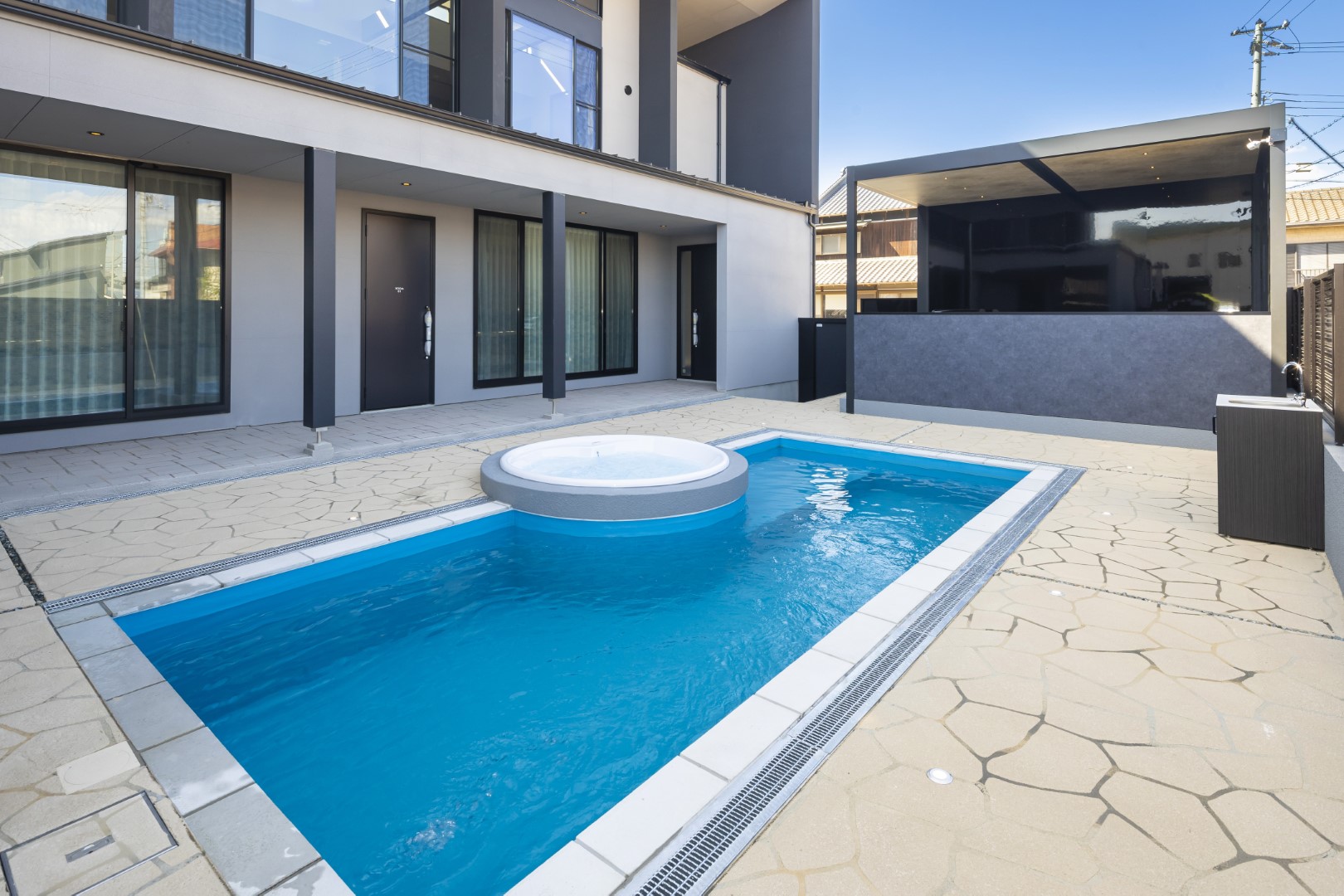 ジャグジー・プール