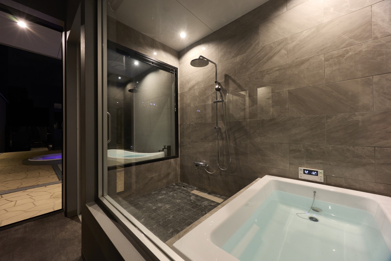 温泉・バスルーム