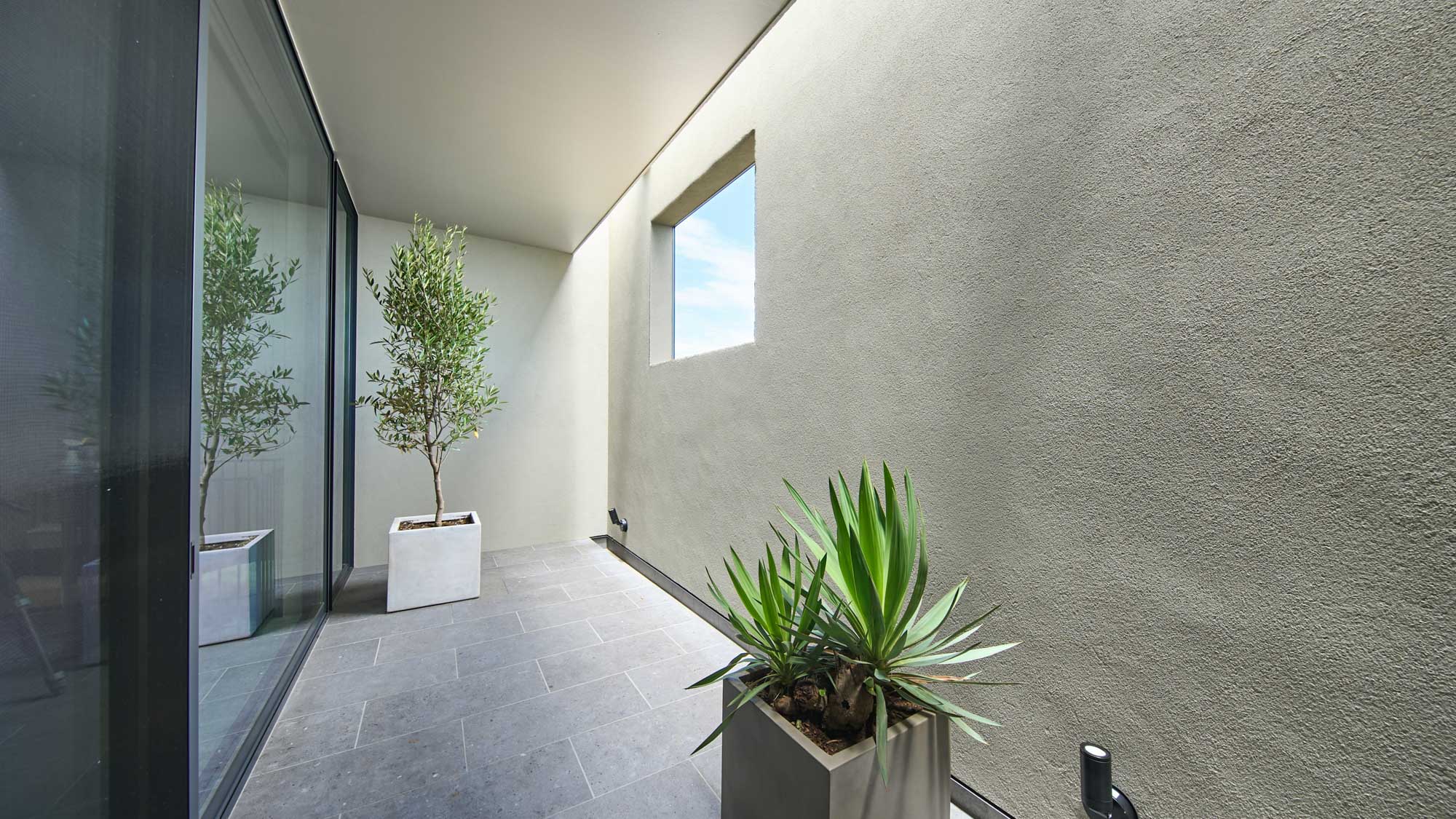 【villa1】１階：光庭