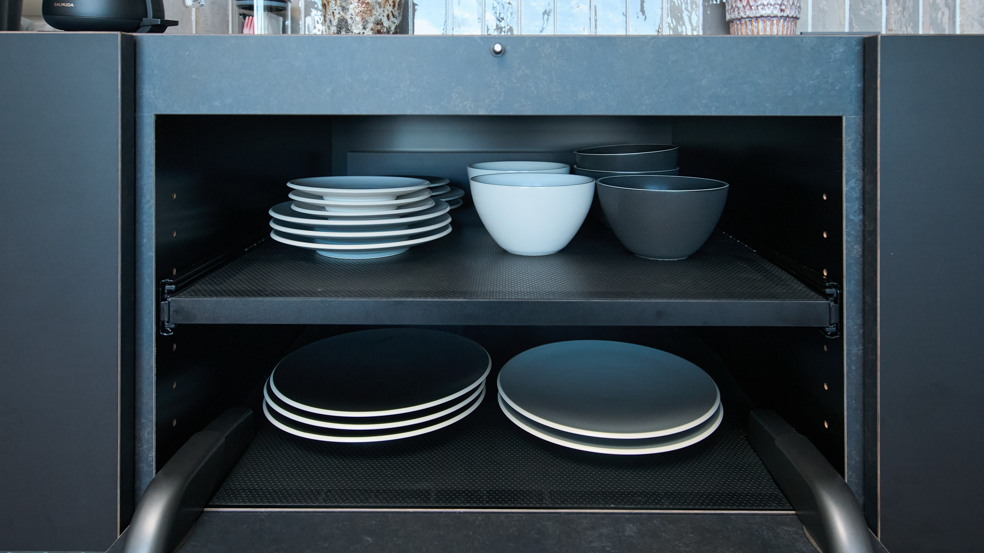 【villa1】キッチン備品：食器等