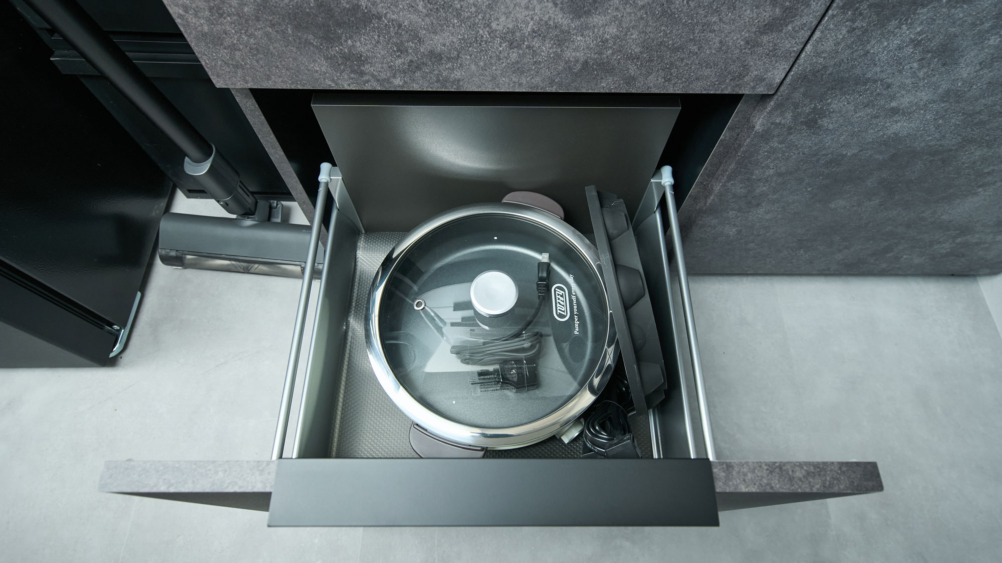 【villa2】キッチン備品：鍋類