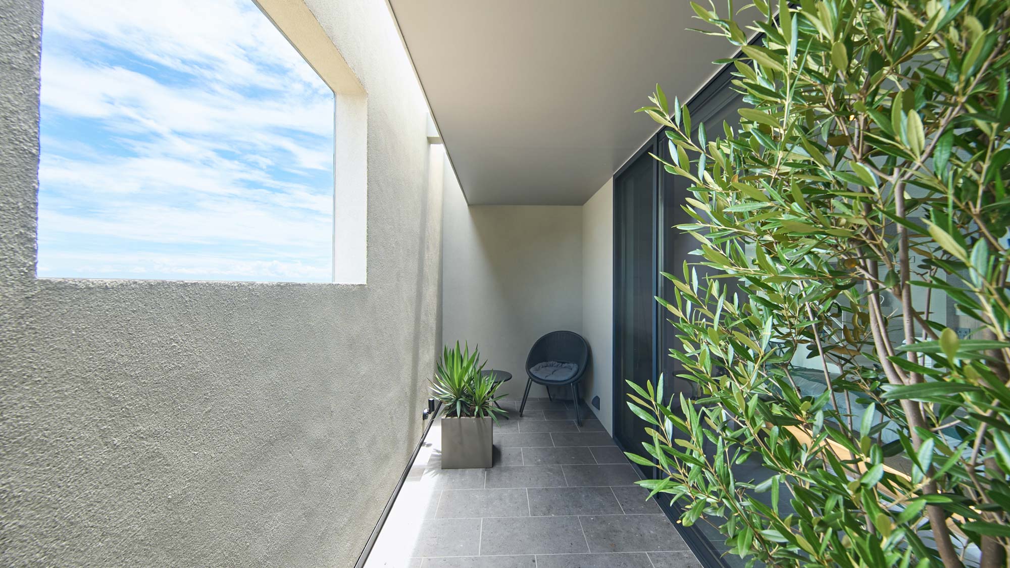 【villa1】１階：光庭