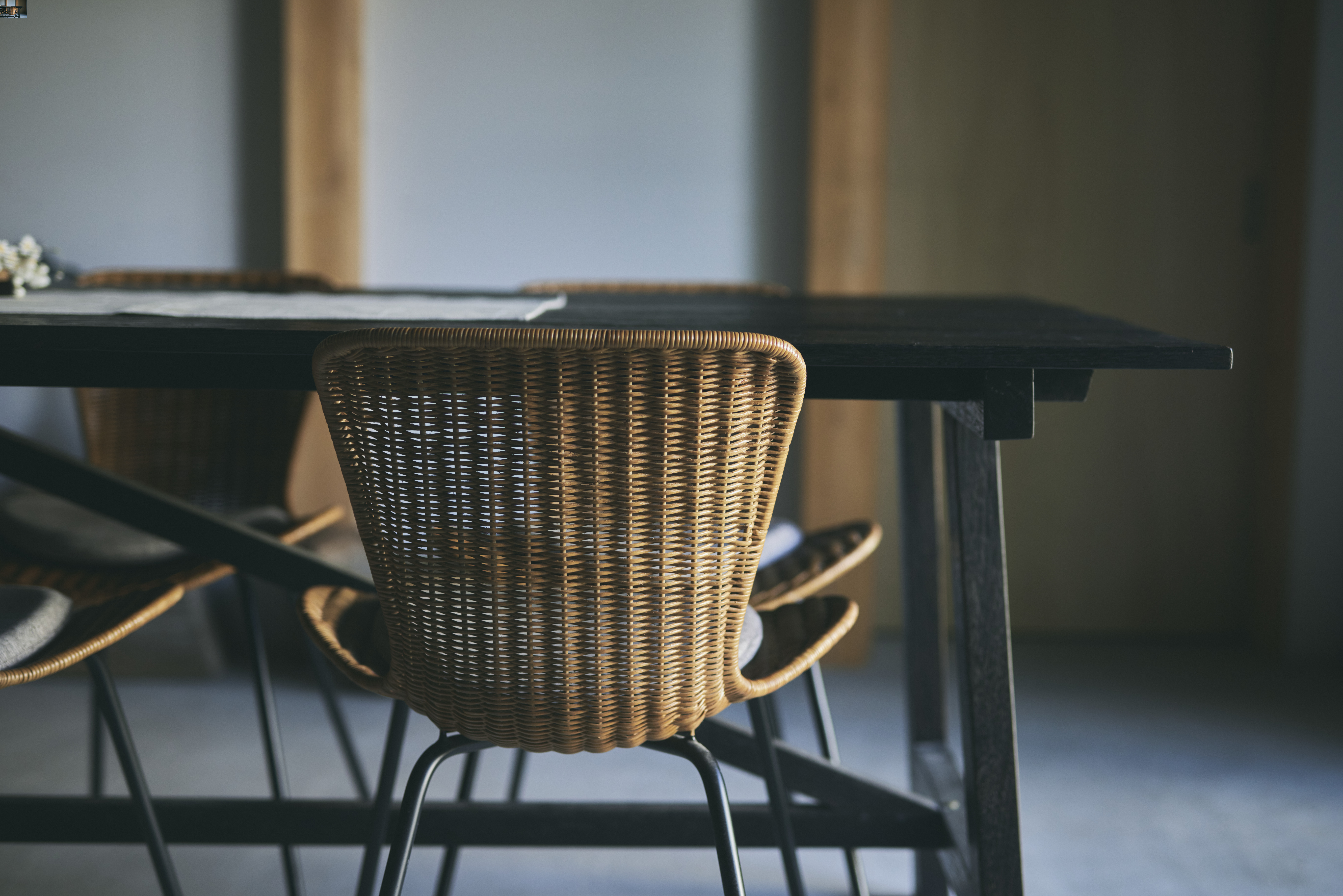 ダイニングテーブル