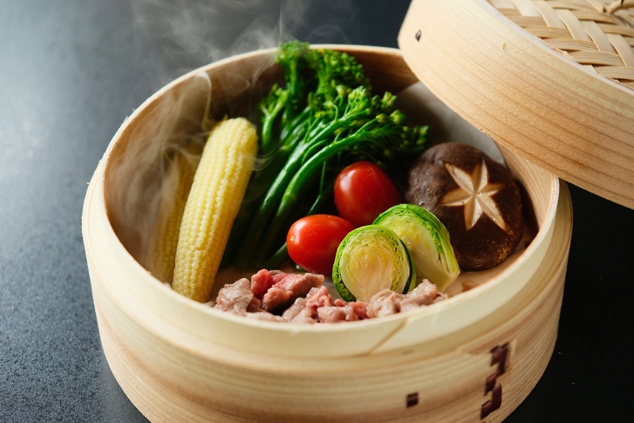 【料理長厳選！和牛尽くしのフルコース】朝食付きプラン