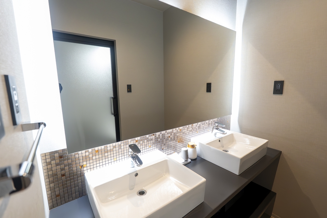 【平日旅限定！30％オフ】ファミリー・カップル・仲間との旅に最適！広々とした部屋でくつろぎの時間を