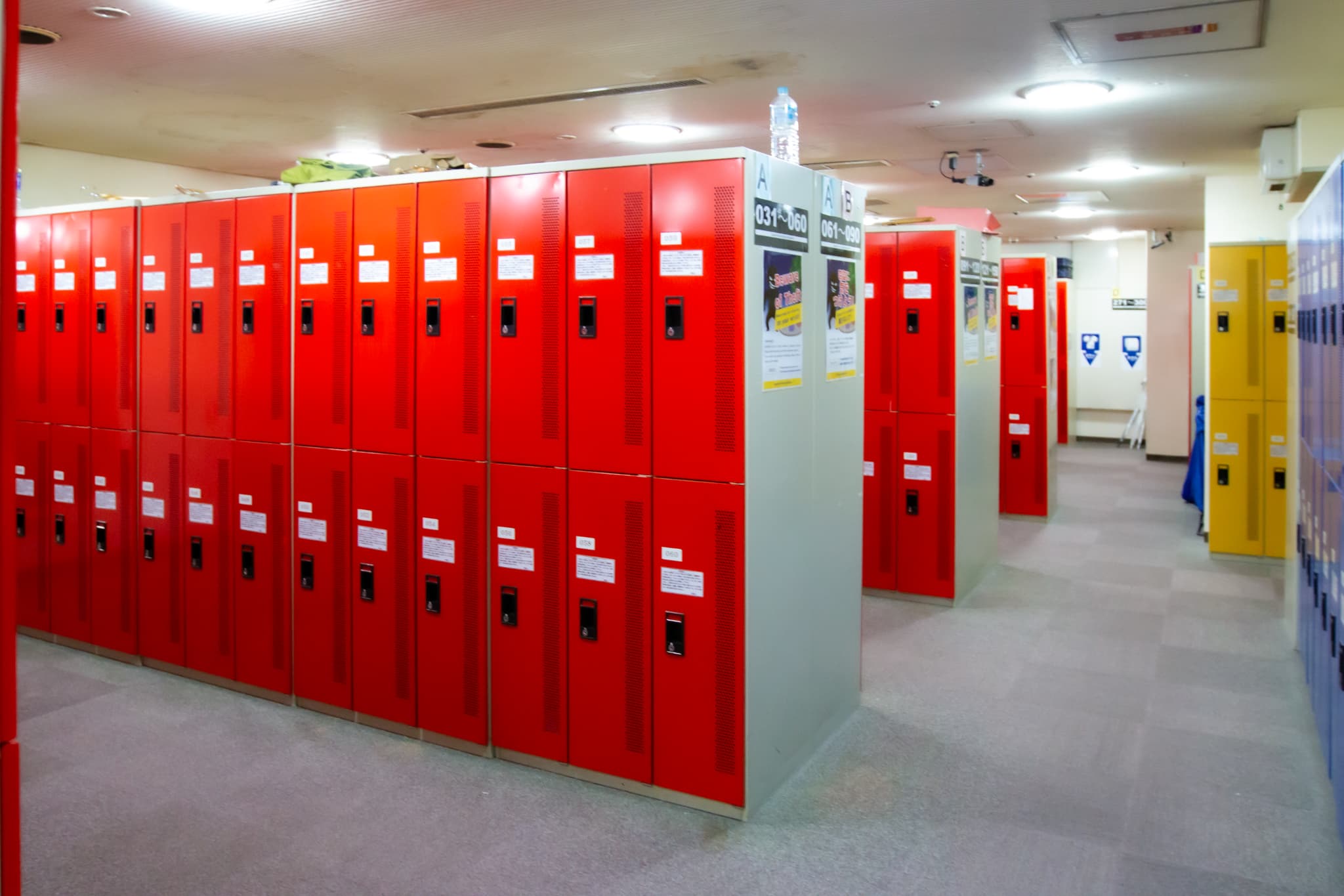 ロッカールーム