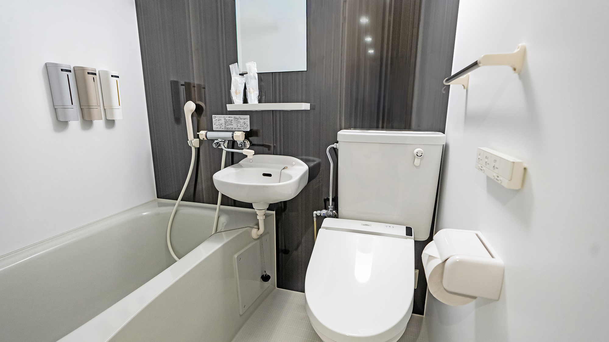 ユニットバス（一例）