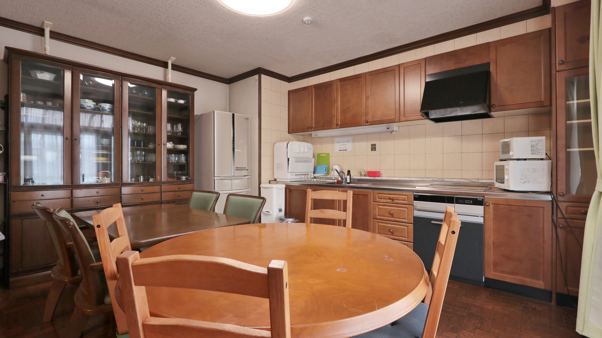 【館内設備】ダイニングキッチン