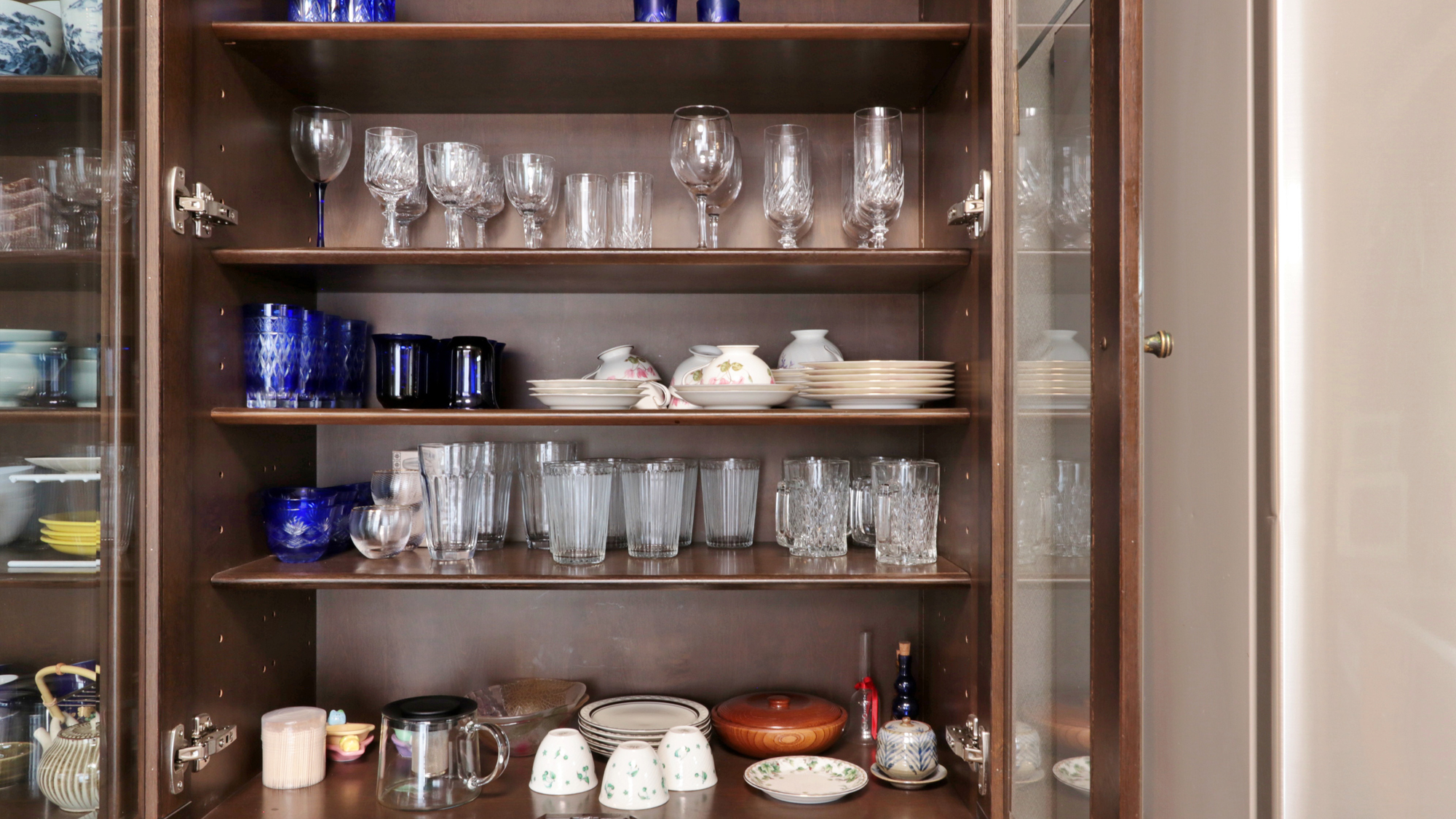 【館内設備】お使いになった食器類は洗っておいてください