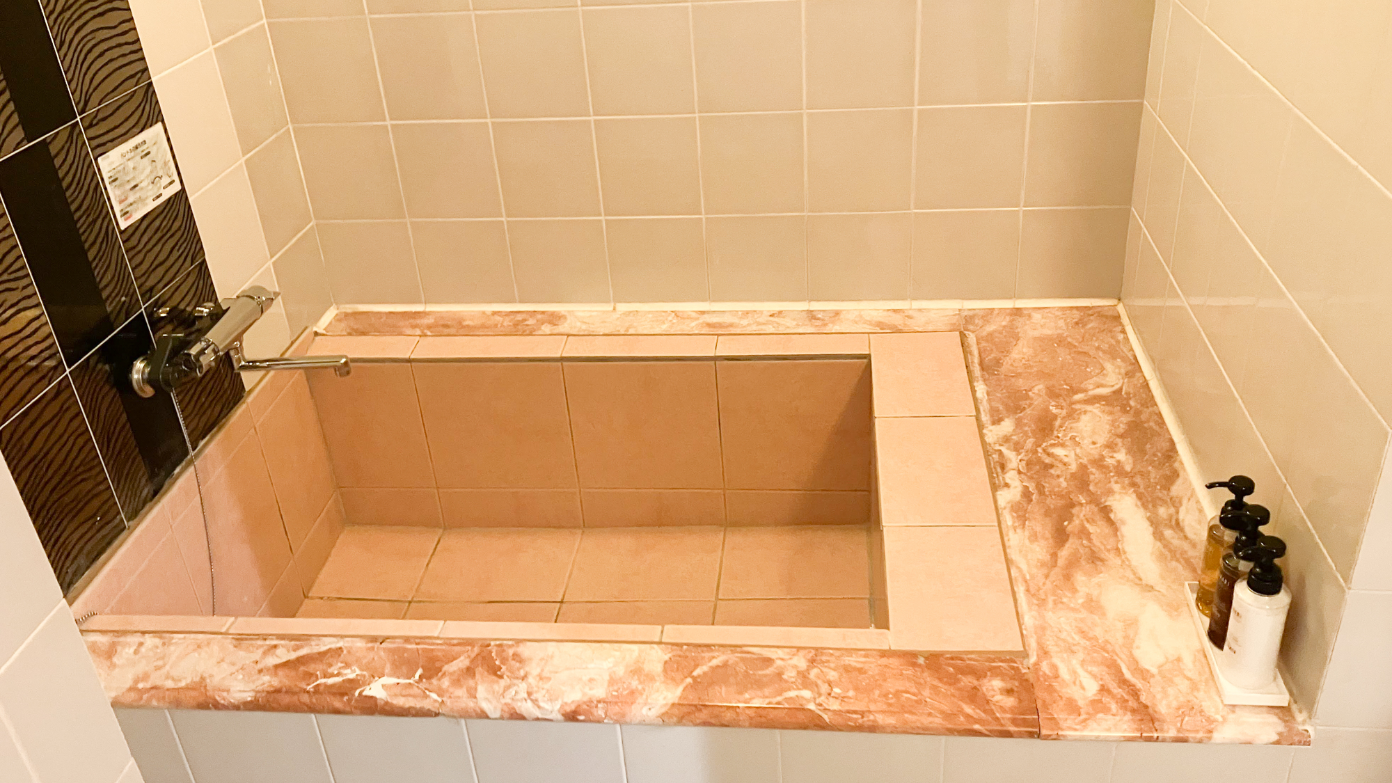 ツインルーム　ユニットバス