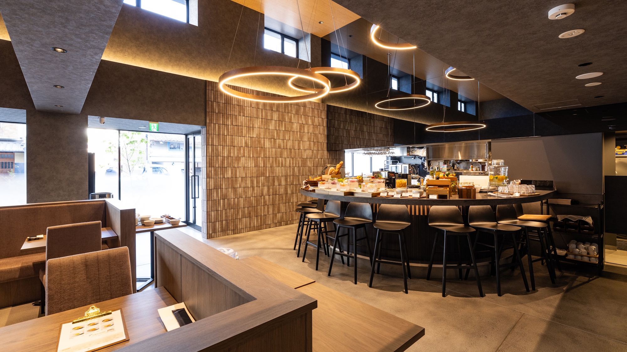 レストラン「Arbrin」