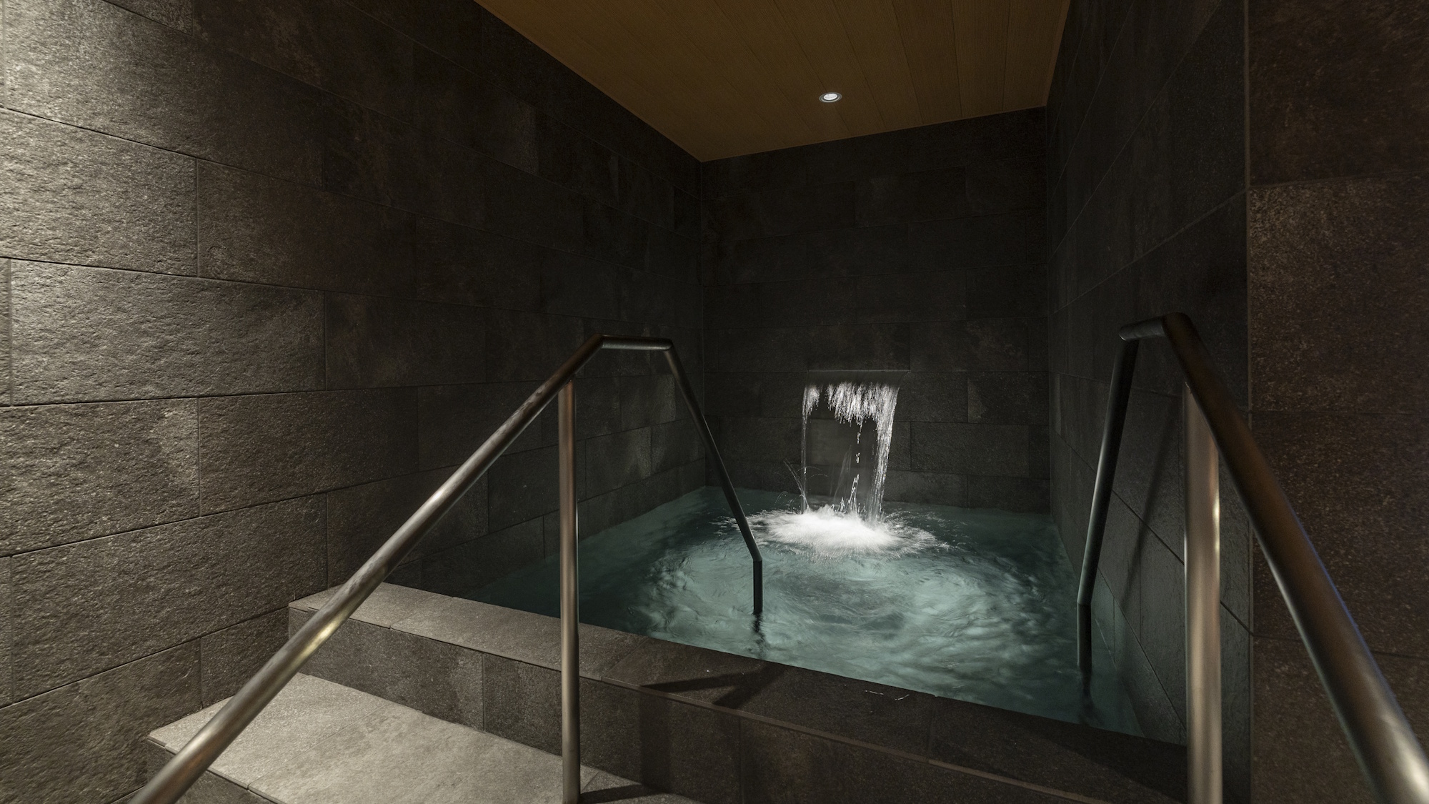 大浴場（水風呂）