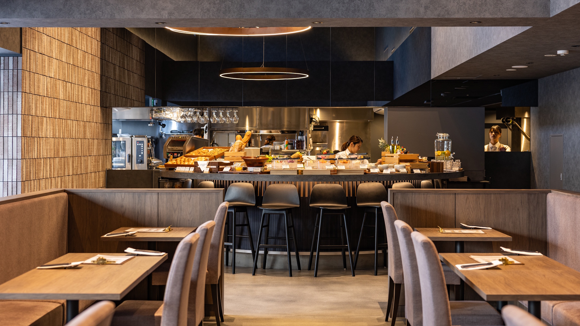 レストラン「Arbrin」