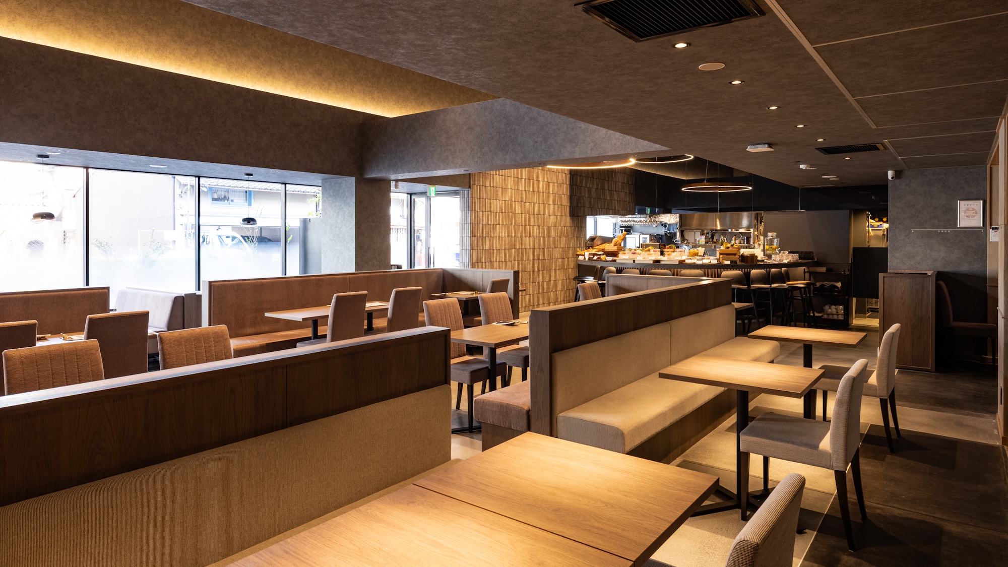 レストラン「Arbrin」