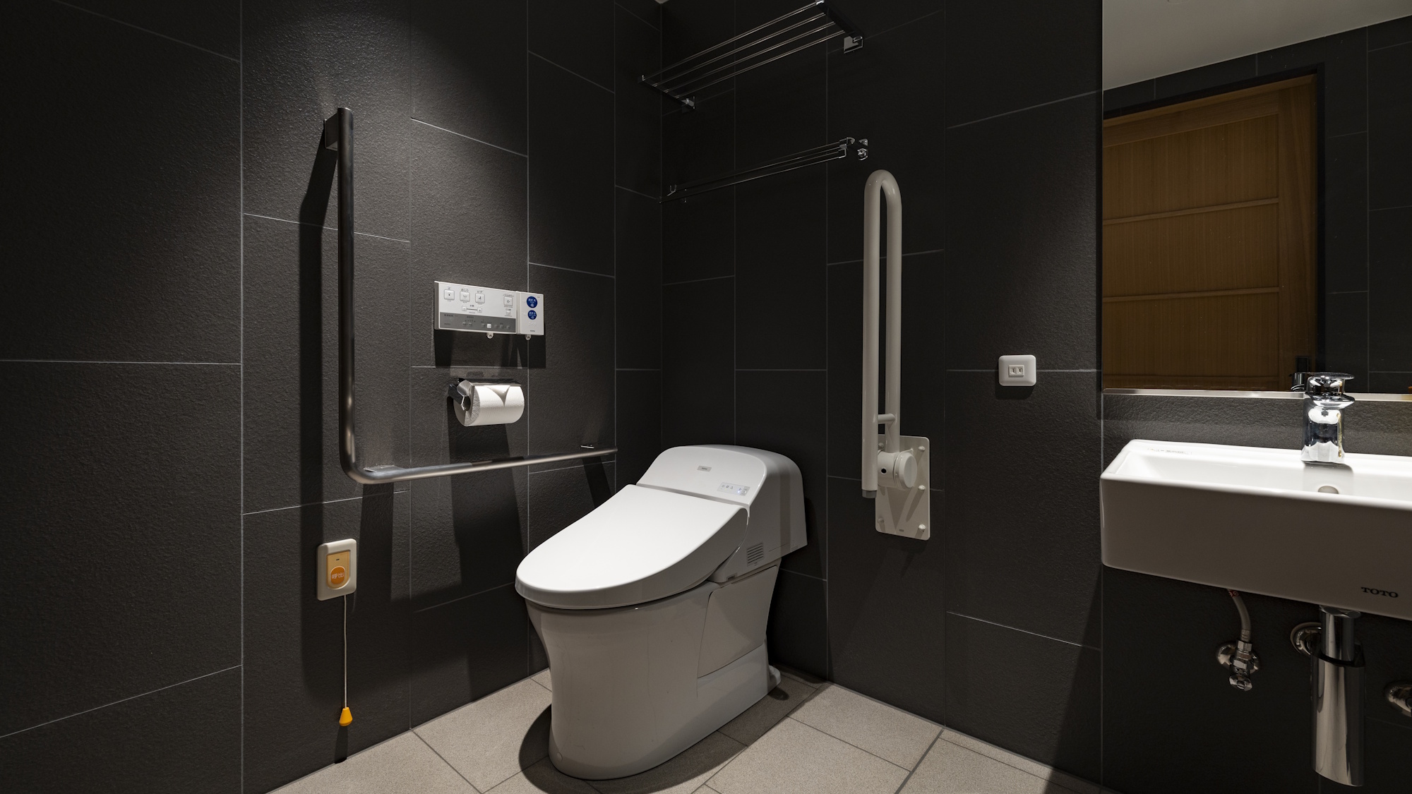 スタンダードツイン ユニバーサルデザイン（バスルーム）