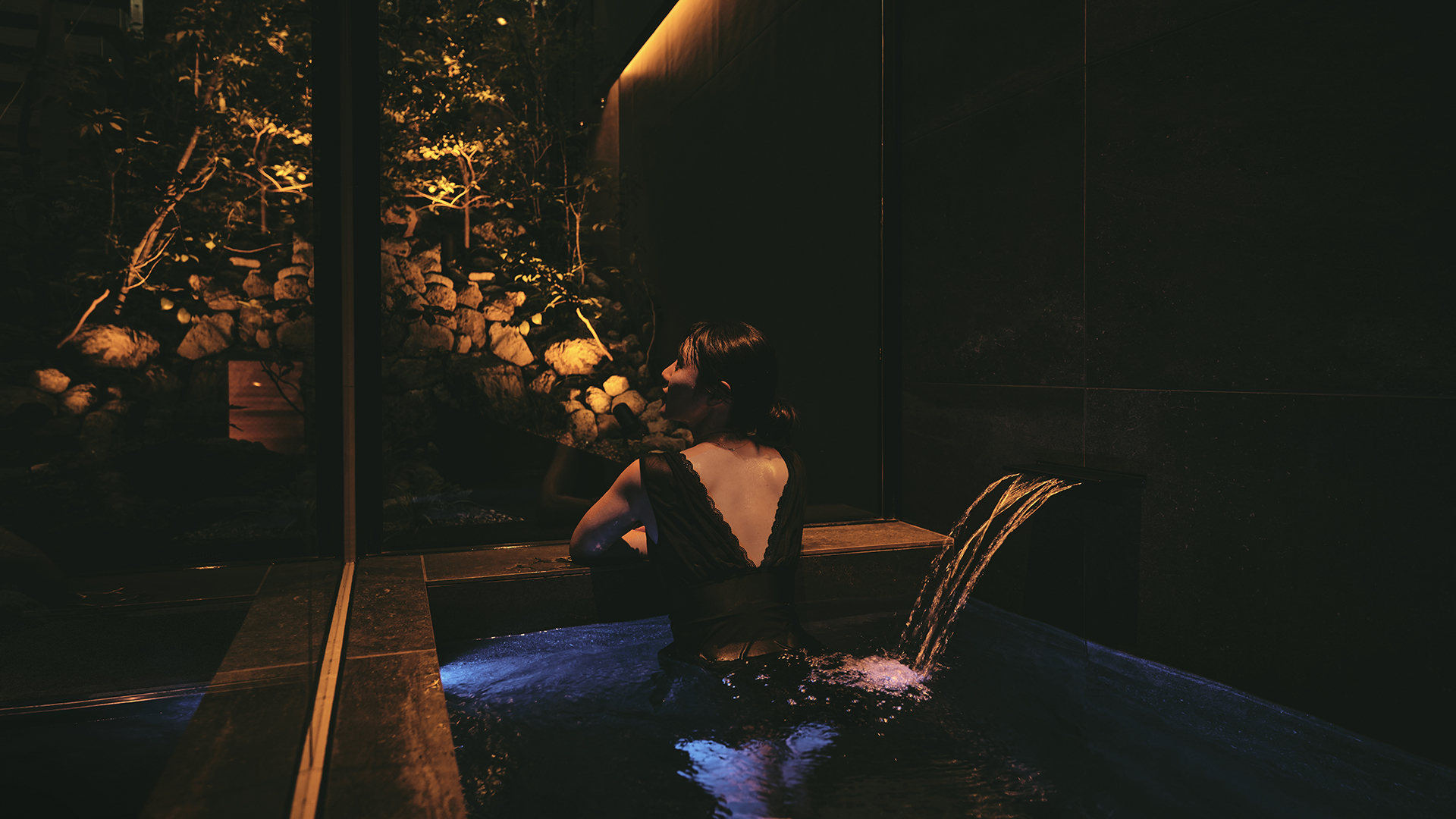 冷却した地下水を使用した水風呂（SAUNA Giraffe 天神）