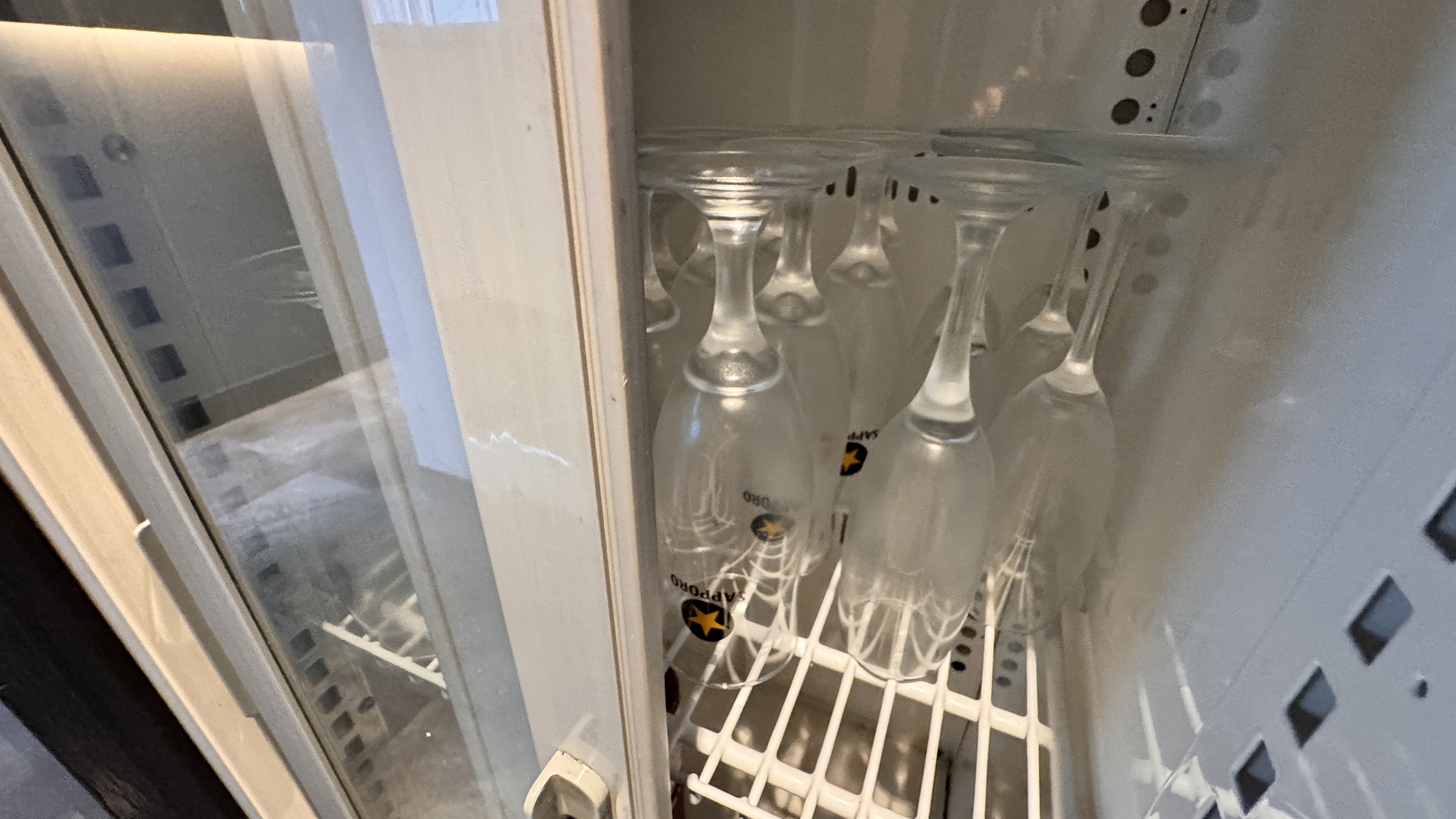 【お酒】 グラス冷えています♪