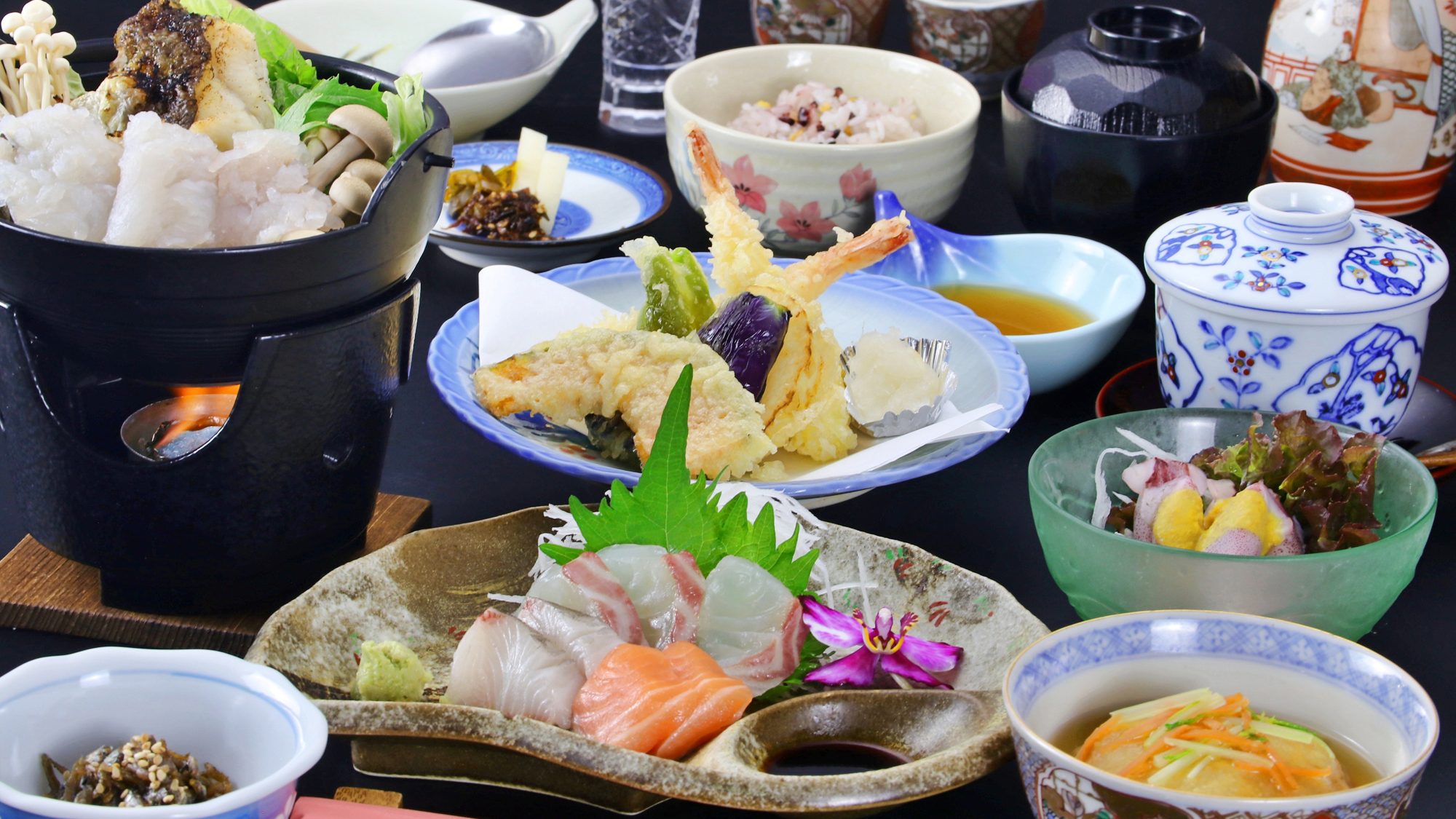 【料理（四季会席）】季節に合わせた食材を使っています 