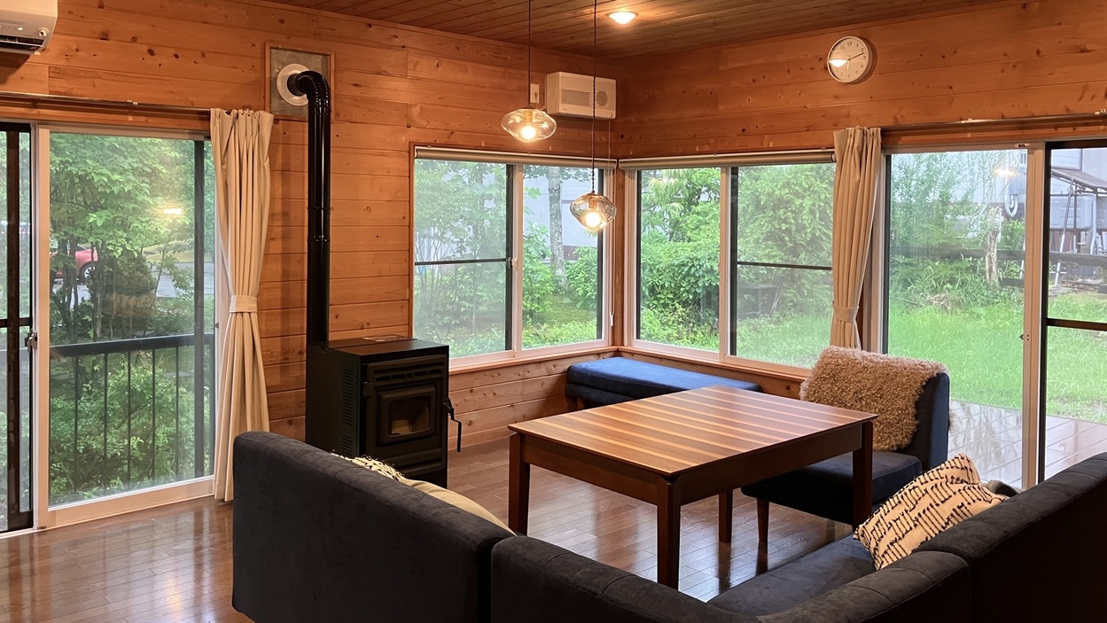 【オープン記念特別価格】贅沢ウェルカムドリンク付！八幡平温泉・貸別荘で過ごす休日