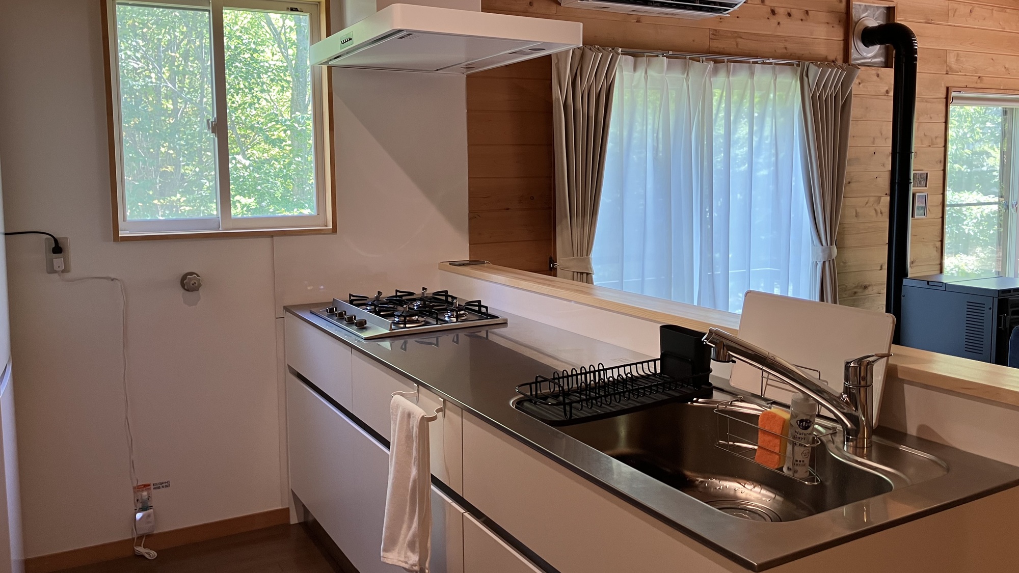 キッチン｜開放感溢れるキッチンでわいわいクッキング