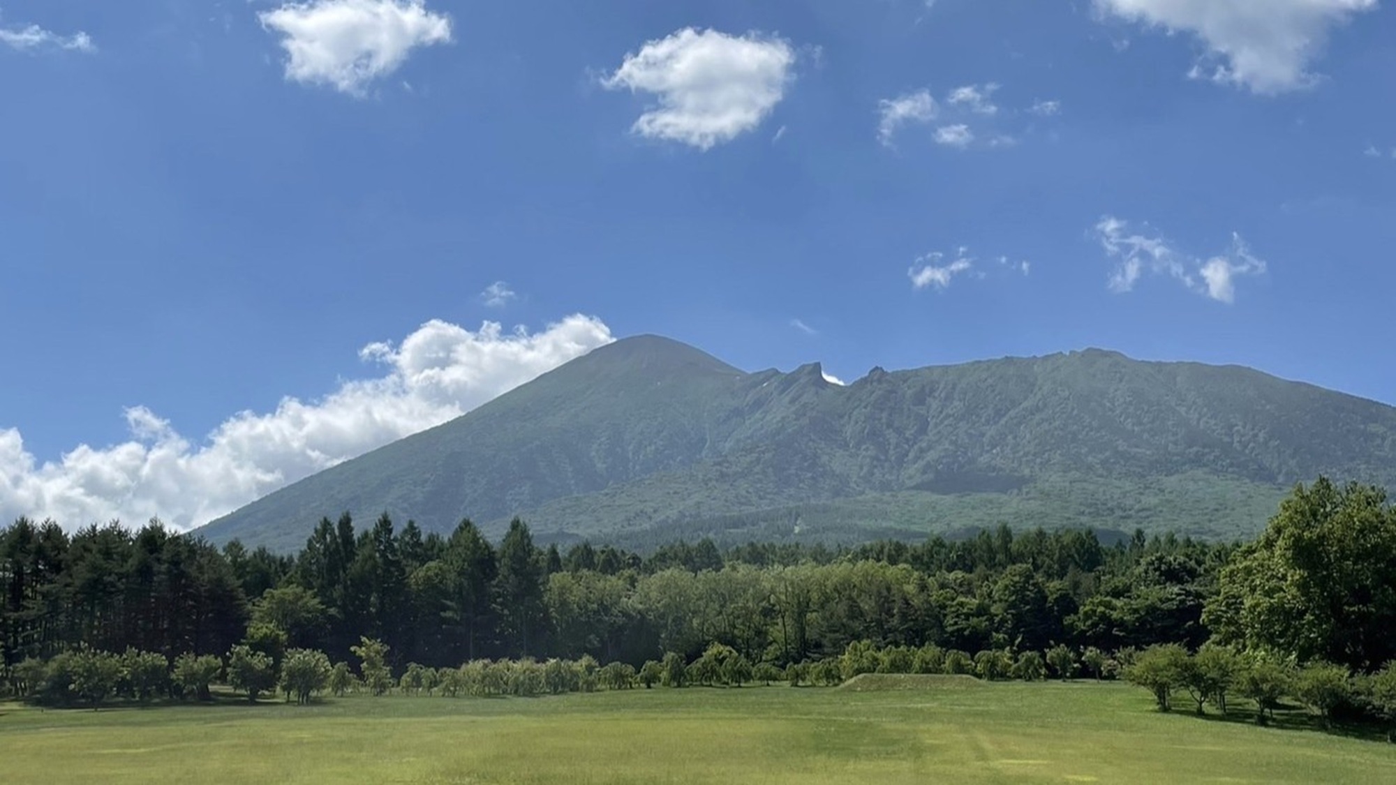 夏の岩手山