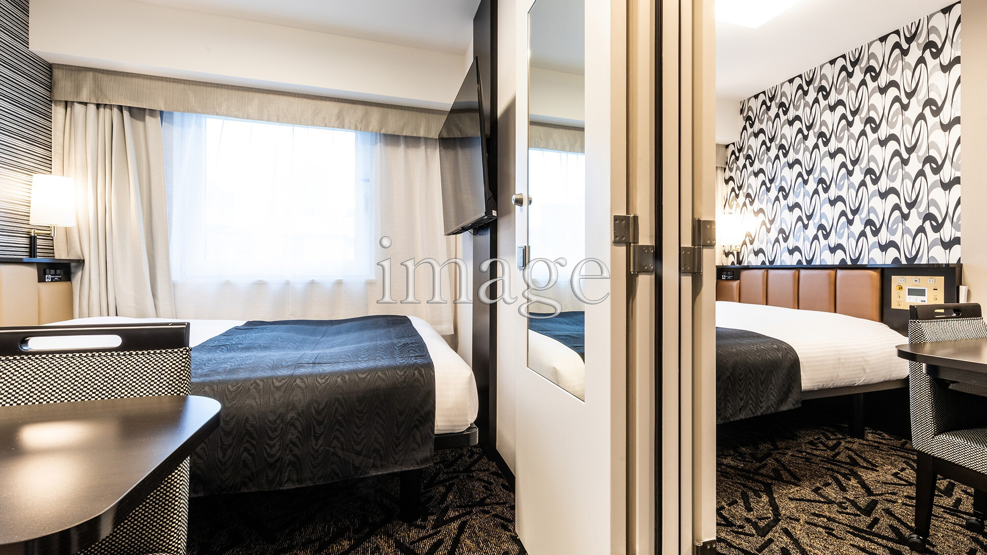 広さ：11㎡/ベッド幅：140cm&times;1台&times;2部屋（計22㎡/ベッド2台）　最大4名様でご利用いただけます。