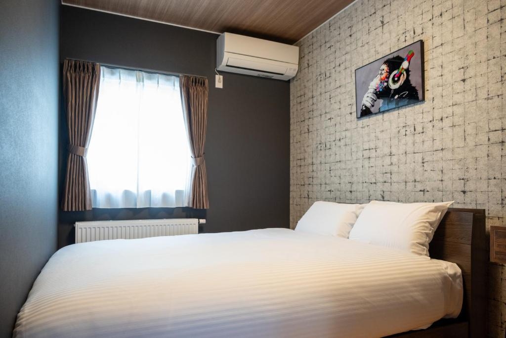 新築！最大9名3LDK！北の峰スキー場まで車で5分/コンビニすぐ　素泊まりプラン